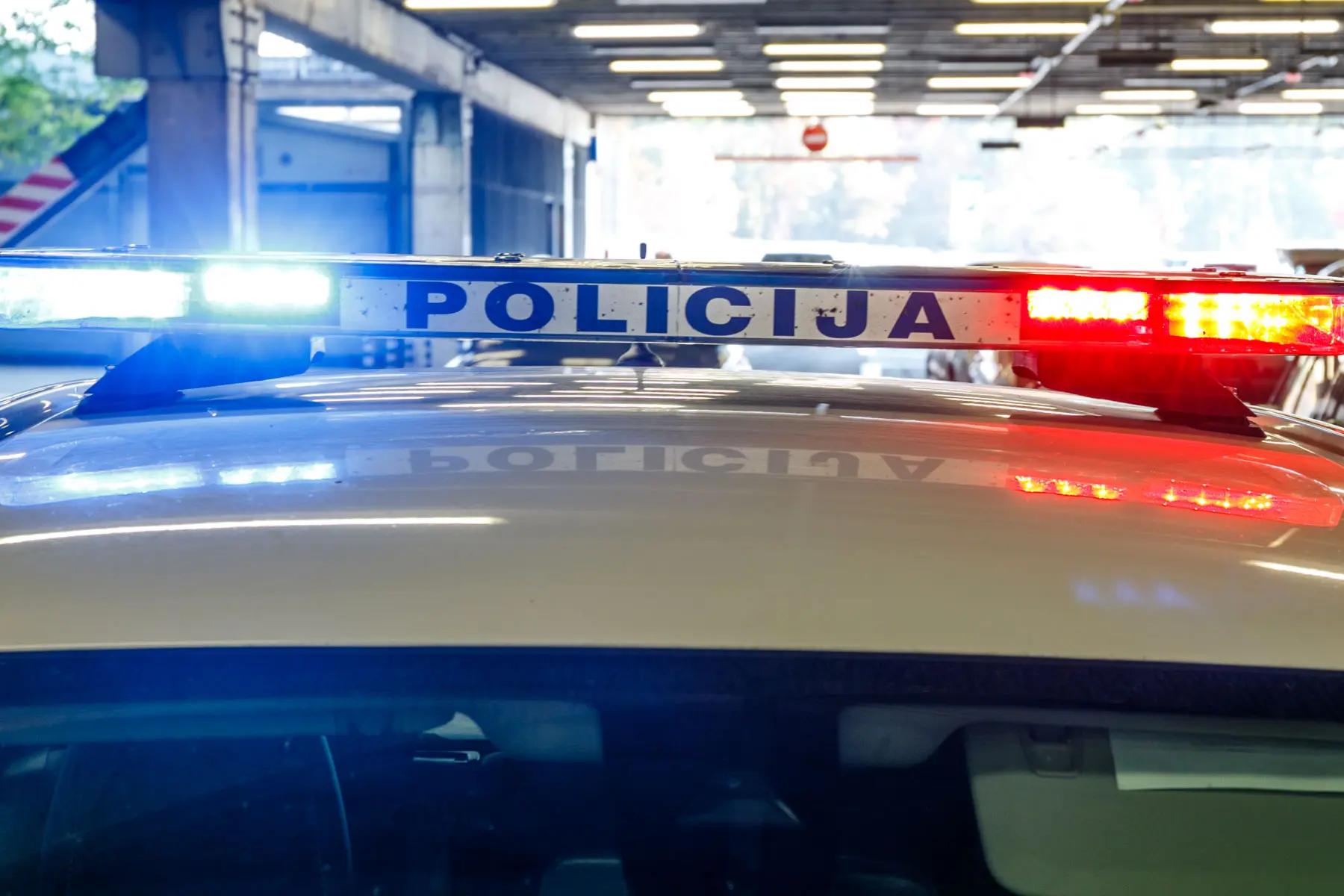 Policija