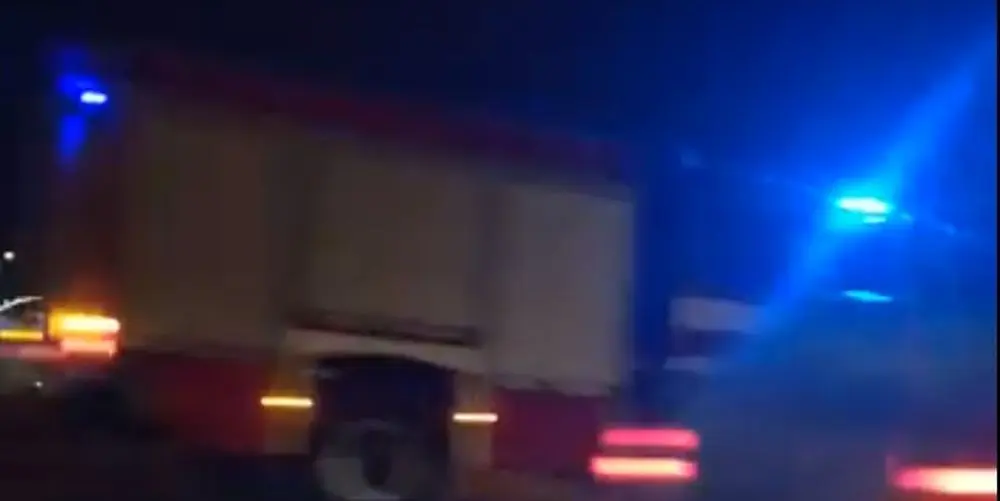 Gaisrinės ekipažas ant „Megos“ viaduko