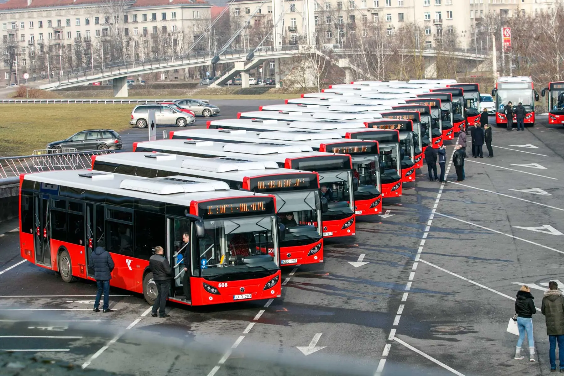 Pristatyti nauji autobusai