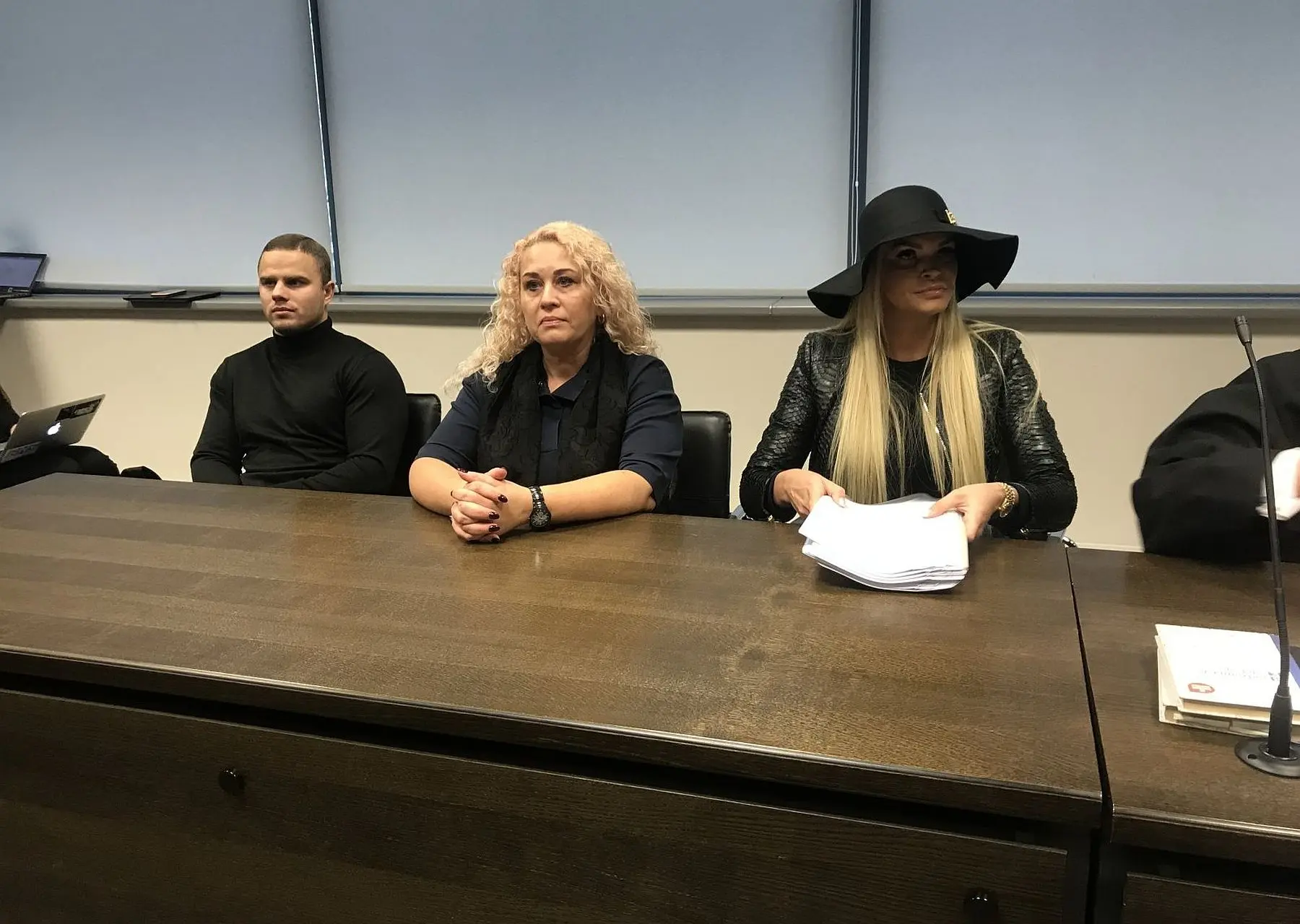 bugaviciaus-seima-ir-mylimoji-vita-jakutiene