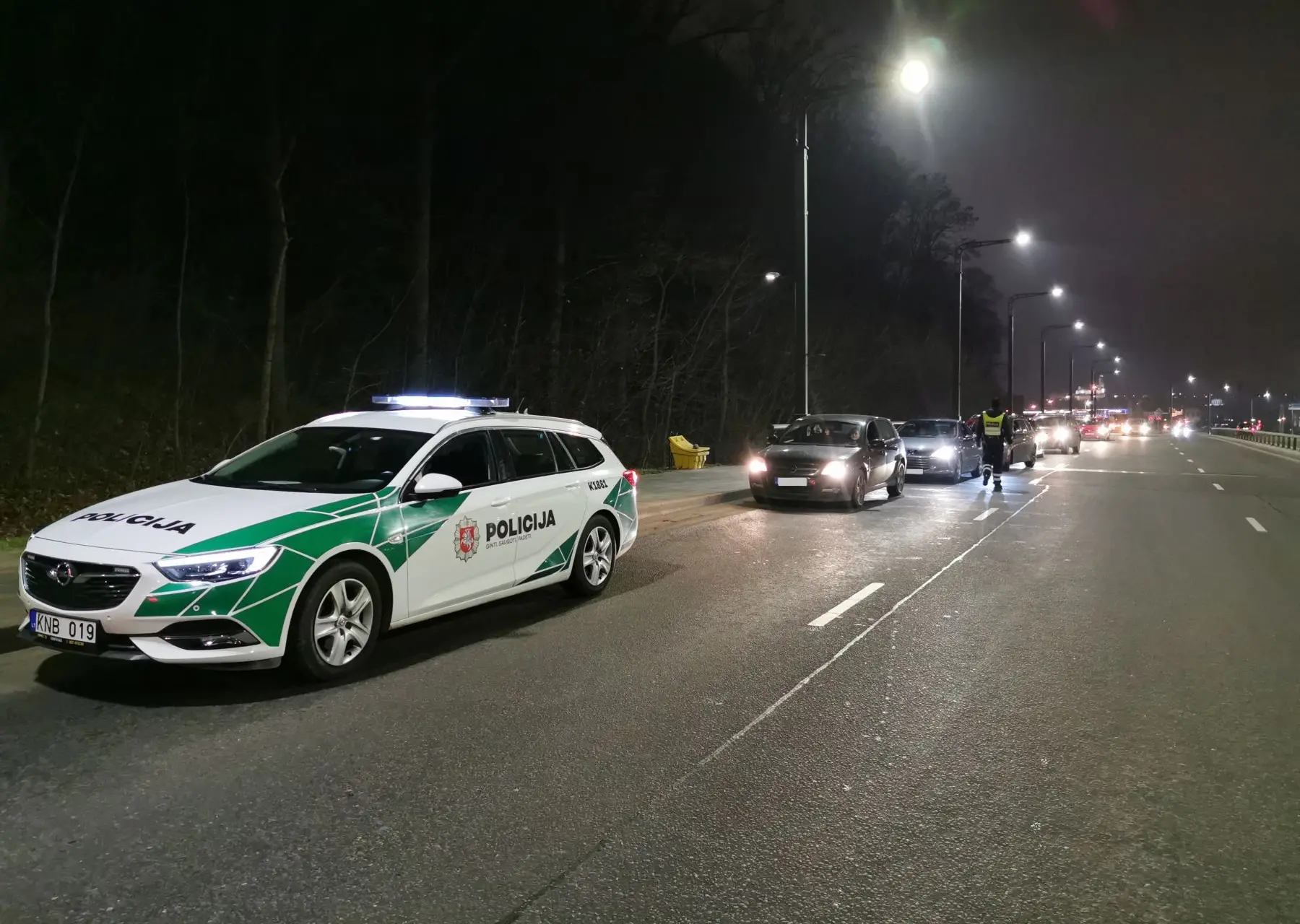Kauno policija tikrino vairuotojų blaivumą