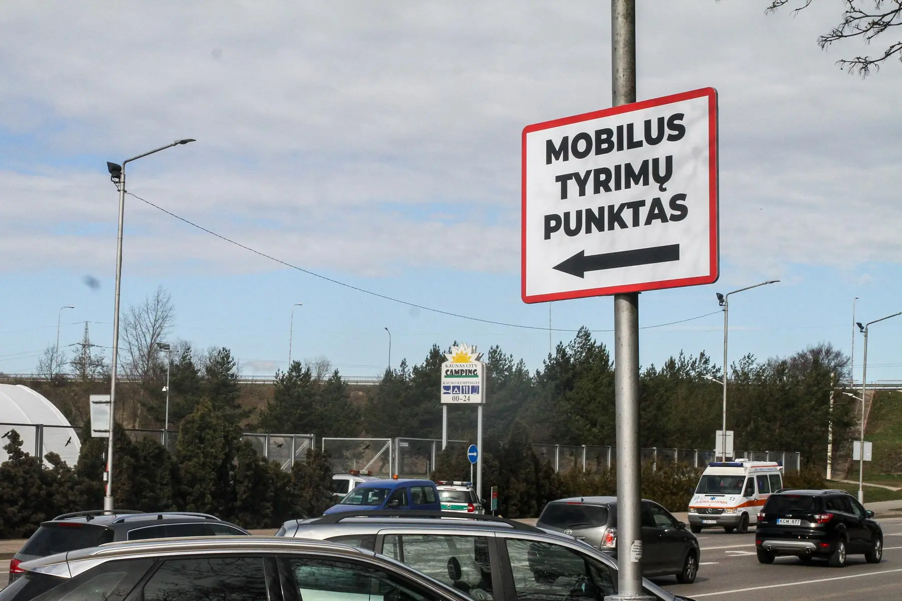 Mobilus koronaviruso patikros punktas