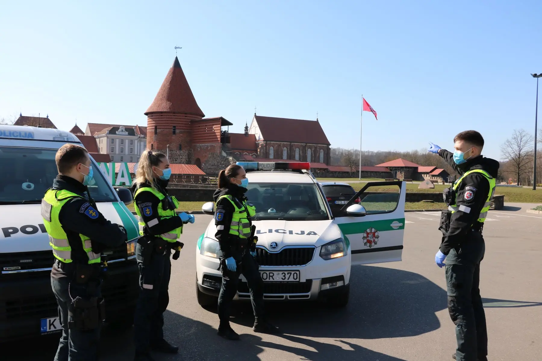 Policija