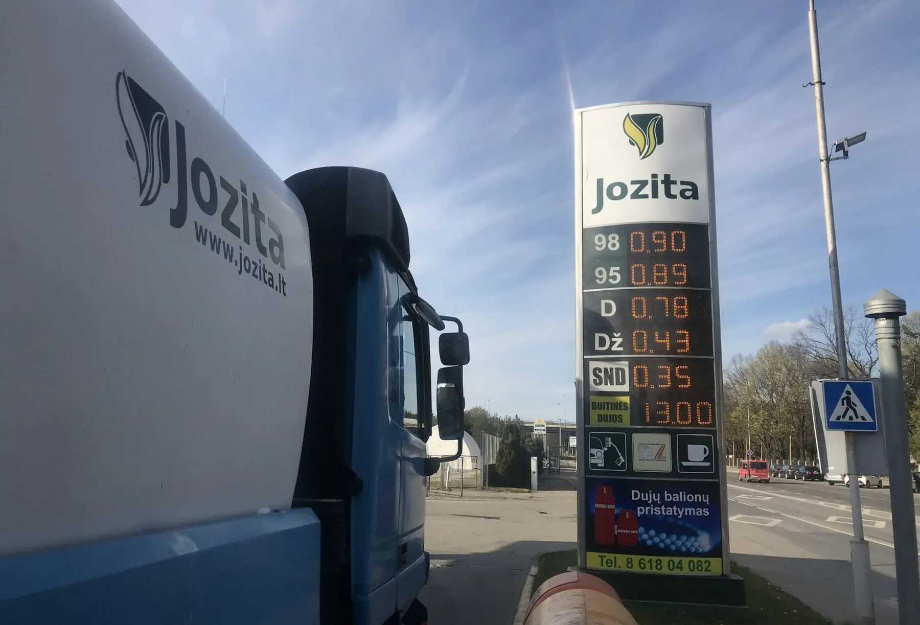 „Jozitos“ degalinėse – kratos dėl įtariamos apgaulingos apskaitos