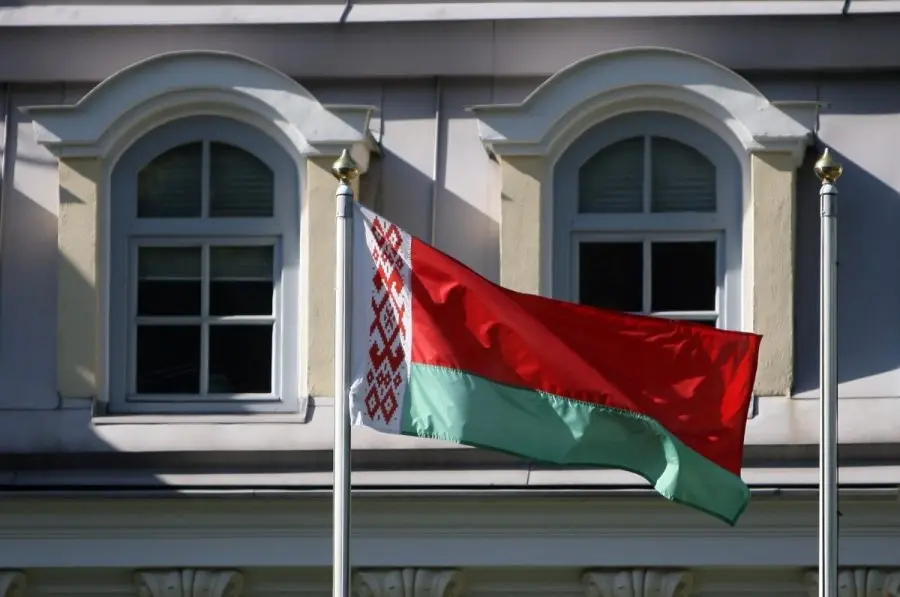 Baltarusija, Baltarusijos vėliava