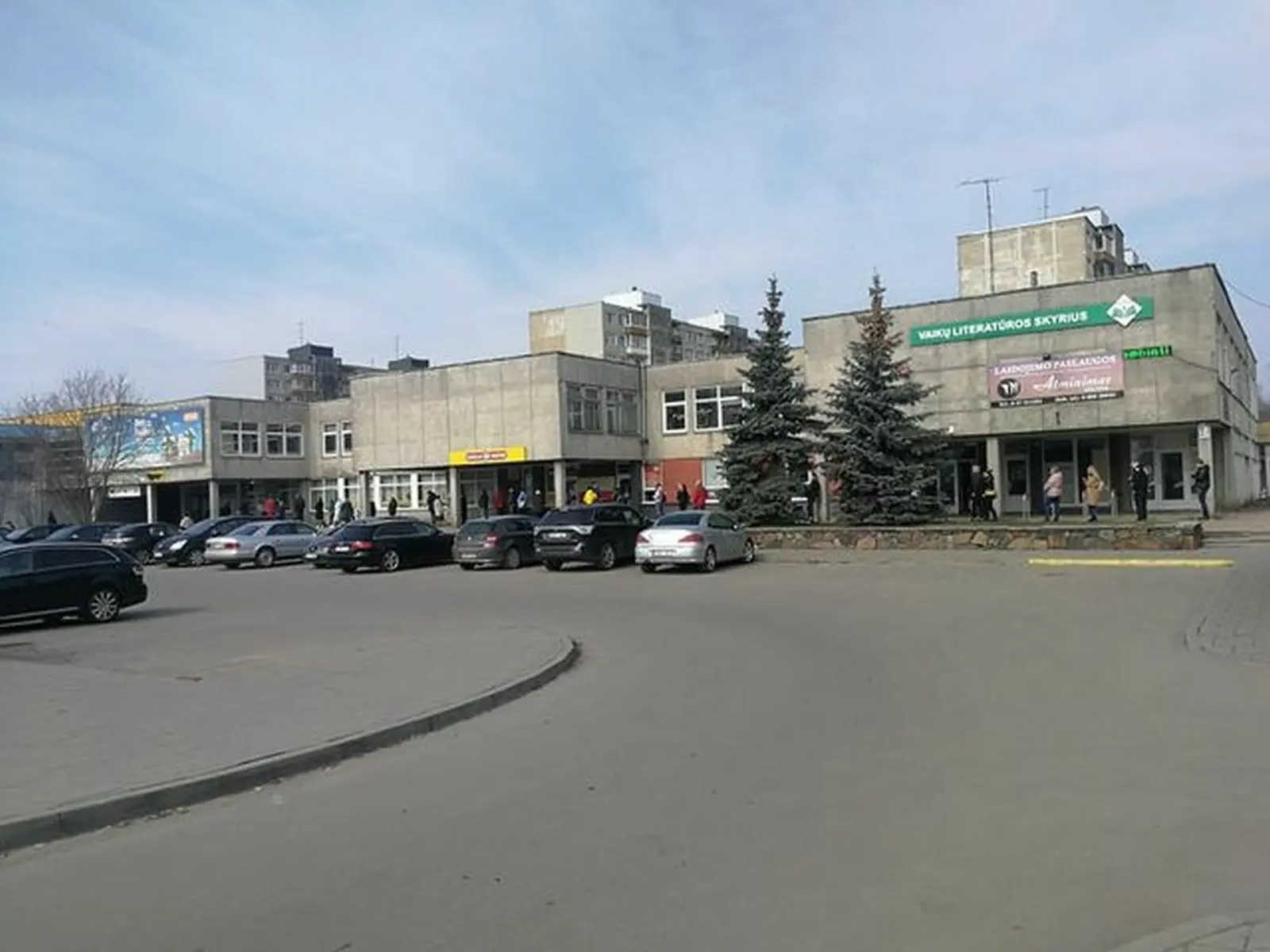 eilės prie pašto