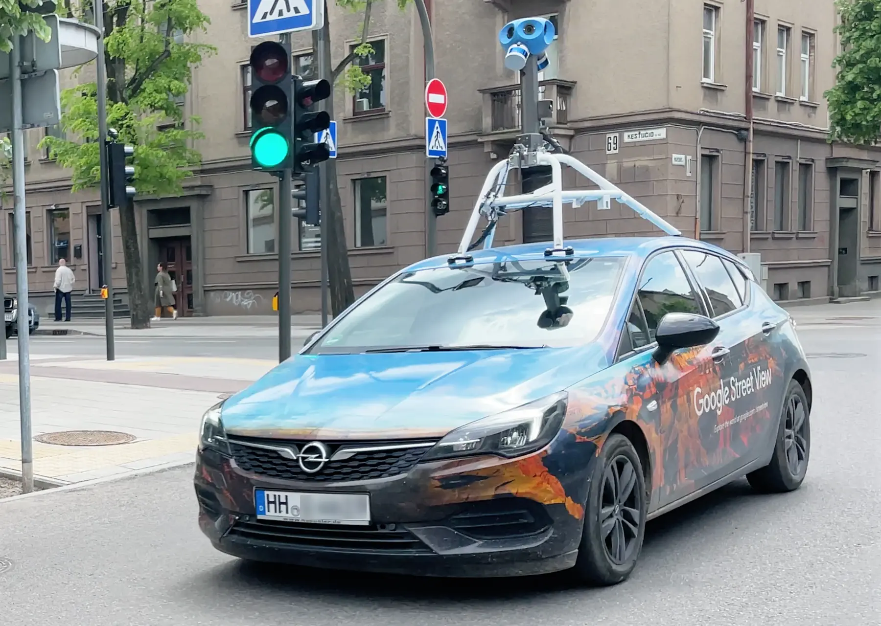 „Google Street View“ automobilis Kauno centre