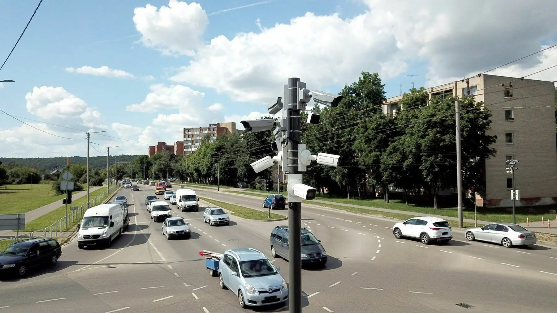 Automobilių sekimo kameros Kaune / DELFI nuotr.