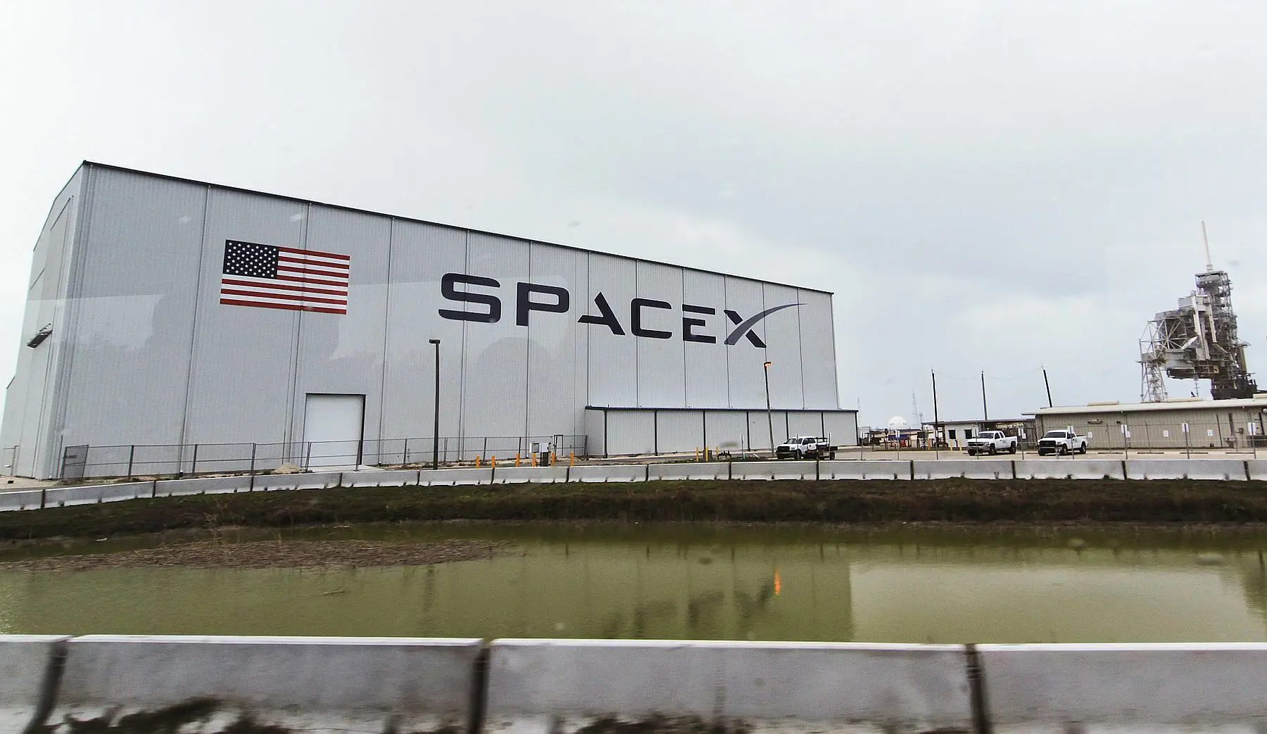 Space x