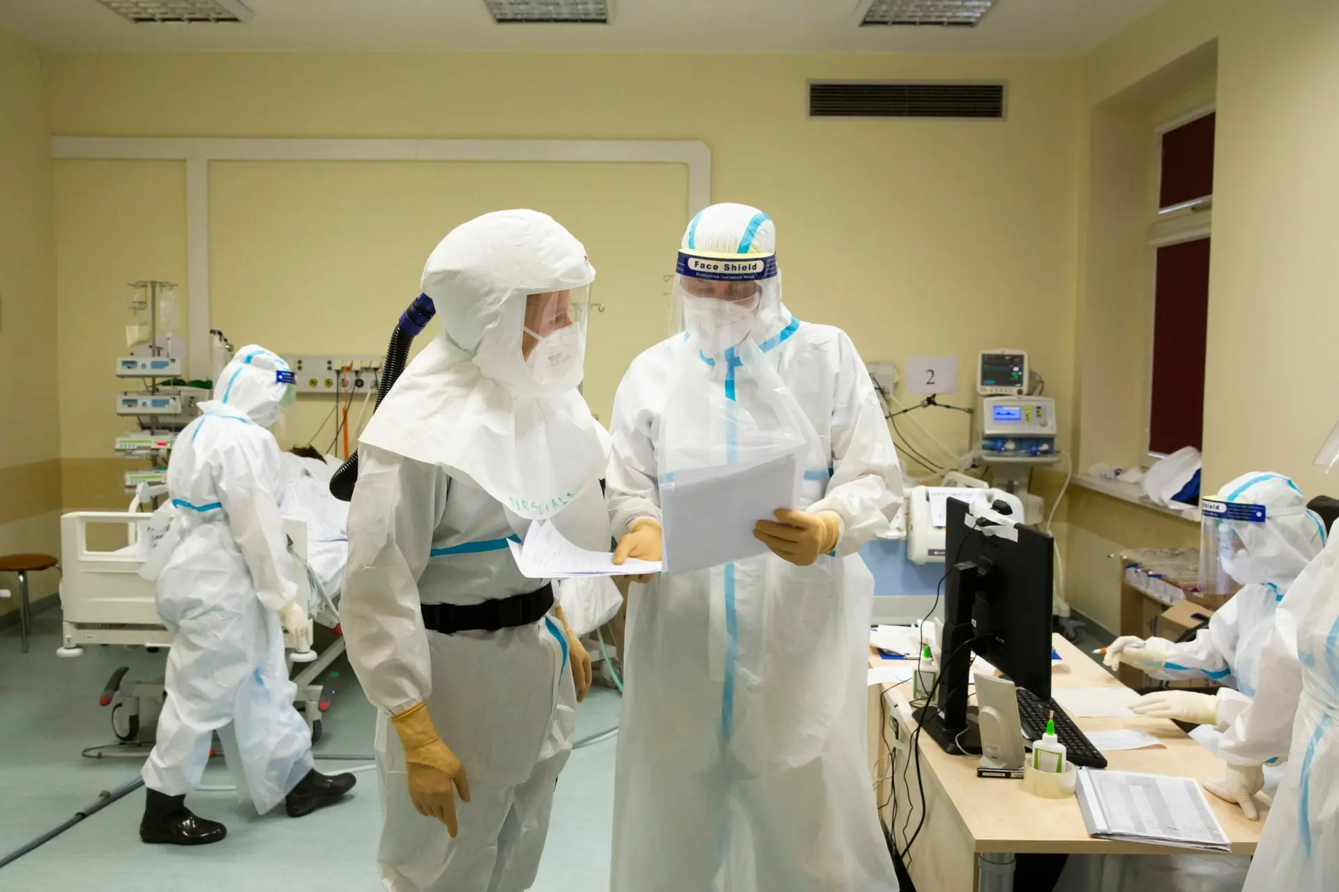 Ligoninėse didinamas lovų skaičius, koronavirusas