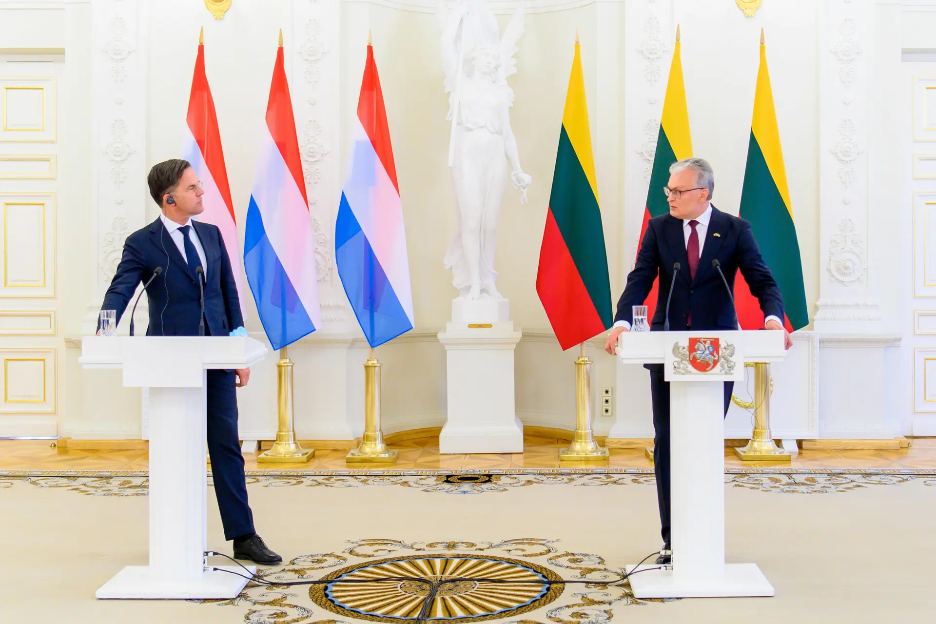 Prezidentas susitinka su Nyderlandų Karalystės Ministru Pirmininku Marku Rutte / R. Dačkaus nuotr.