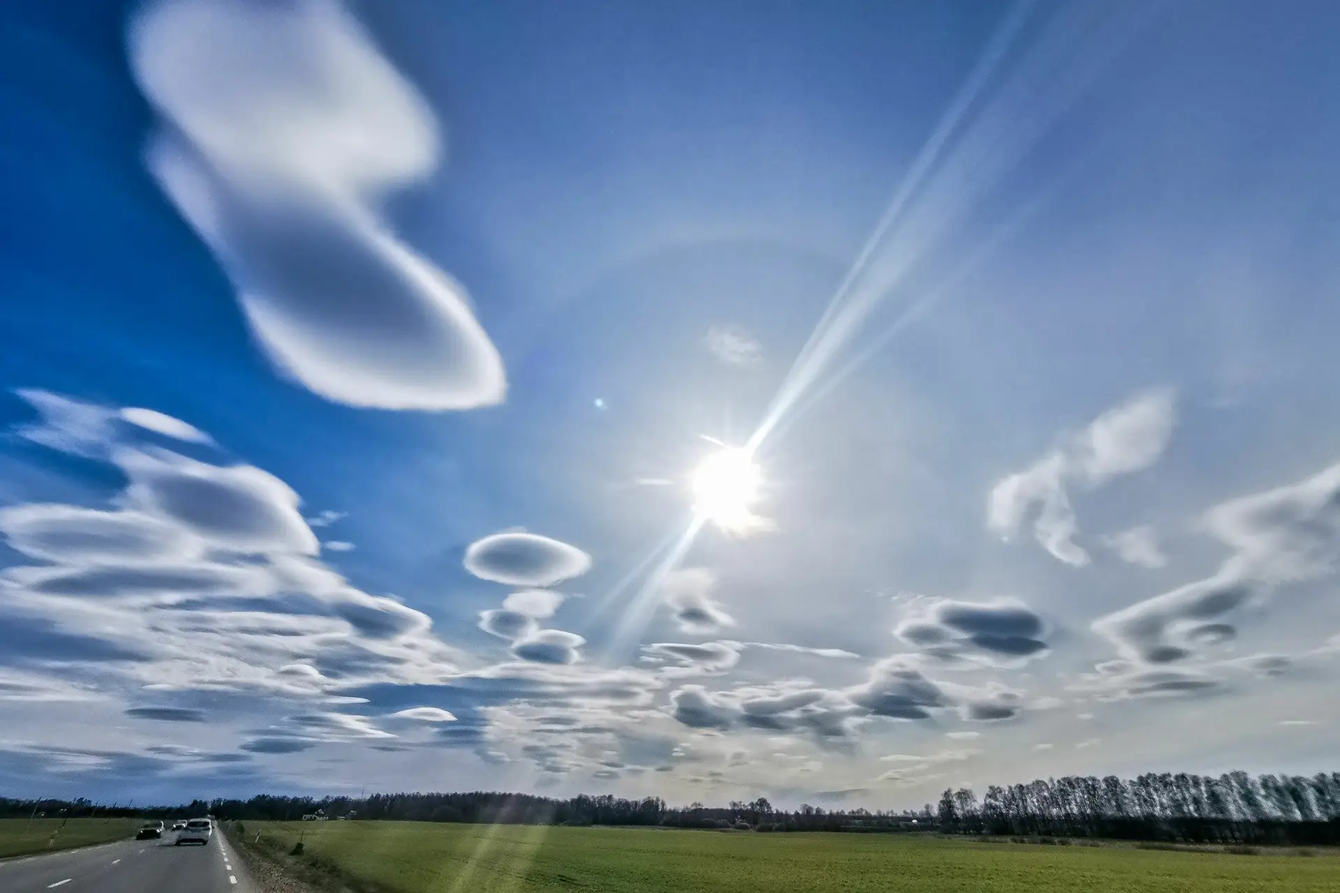Lęšiškieji debesys / V. Lomsargytės / „Orai ir klimatas Lietuvoje“ „Facebook“ nuotr.