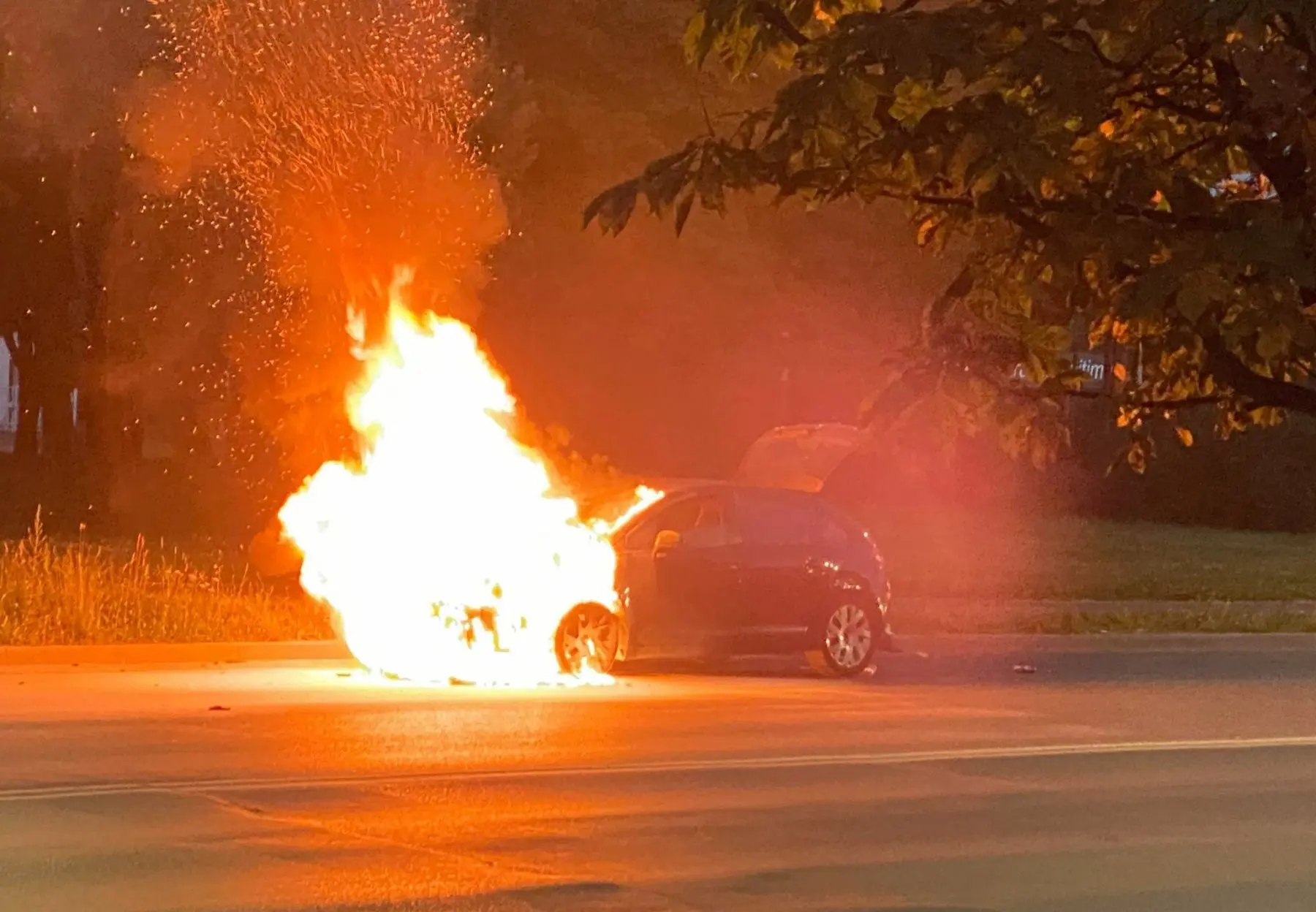 Pramonės pr. degantis auto