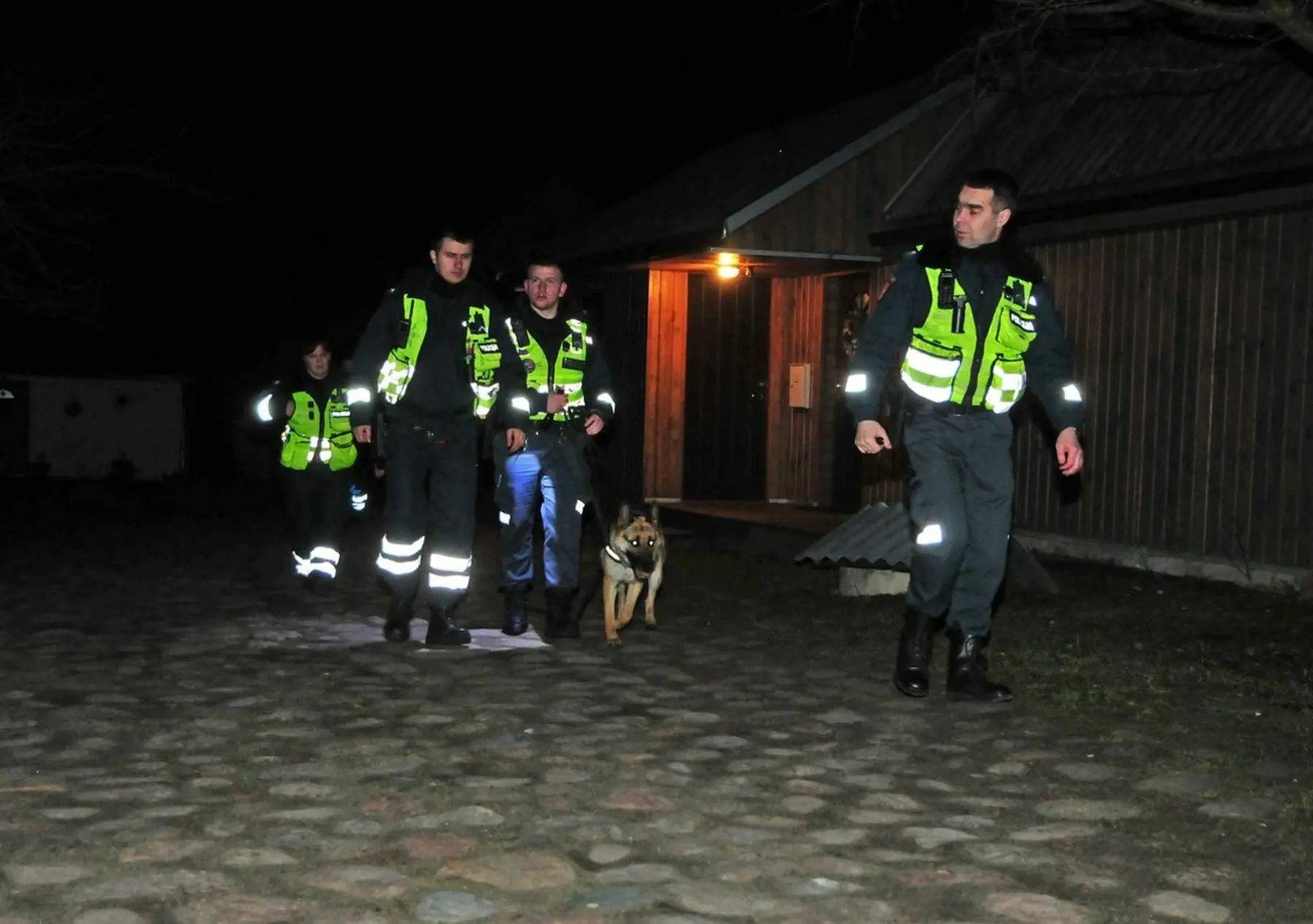 policija