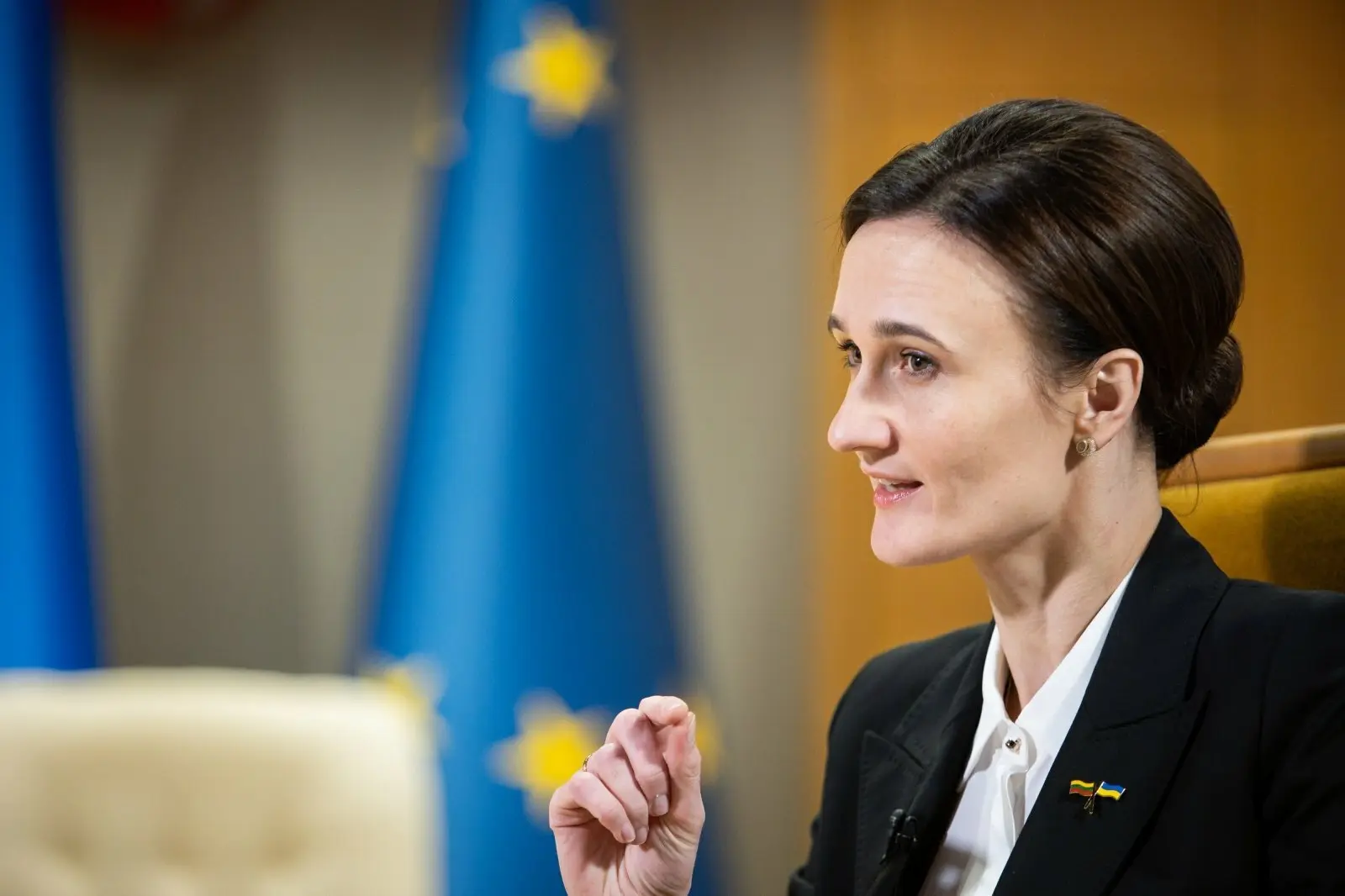V. Čmilytė-Nielsen