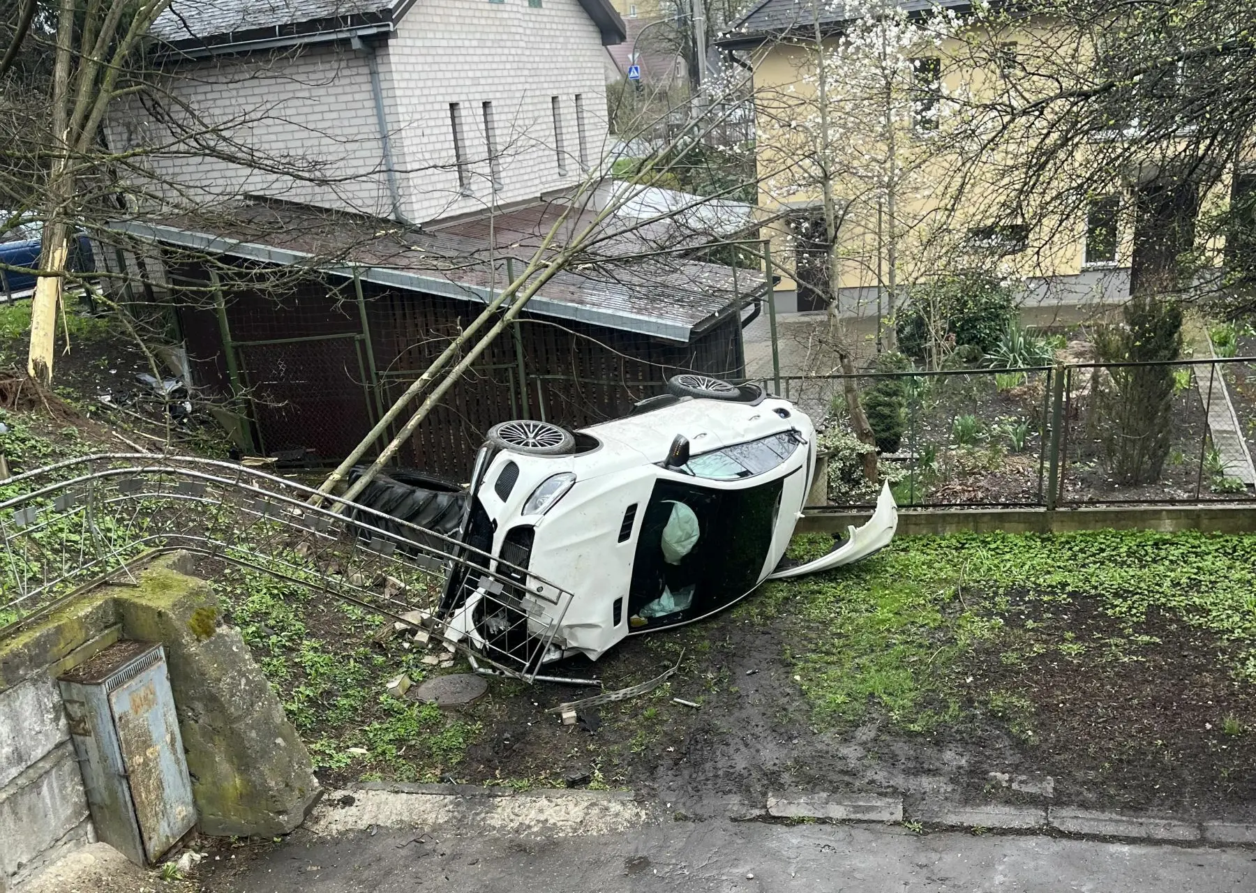 Avarija J. Basanavičiaus alėjoje