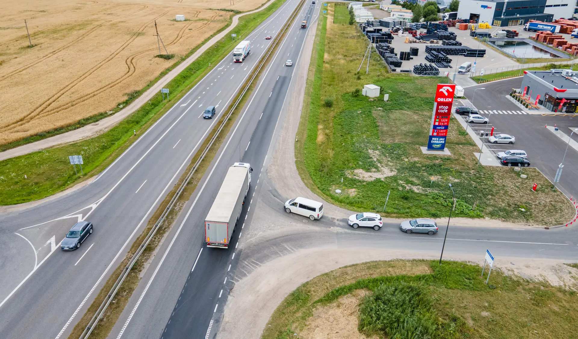 Pavojinga sankryža Via Baltica kelyje