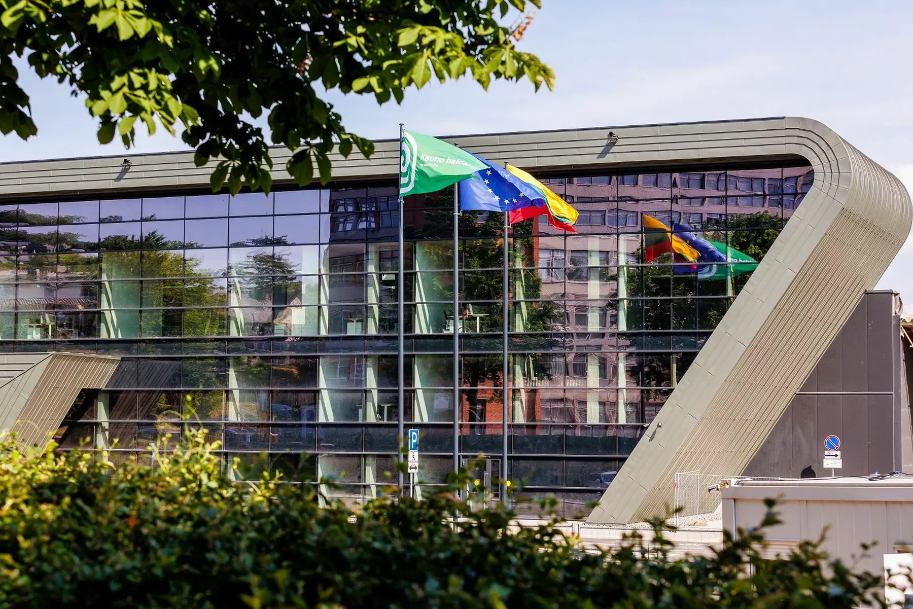 Mažesnį pelną užfiksavę „Kauno baldai“ atsigriebti tikisi Prancūzijoje