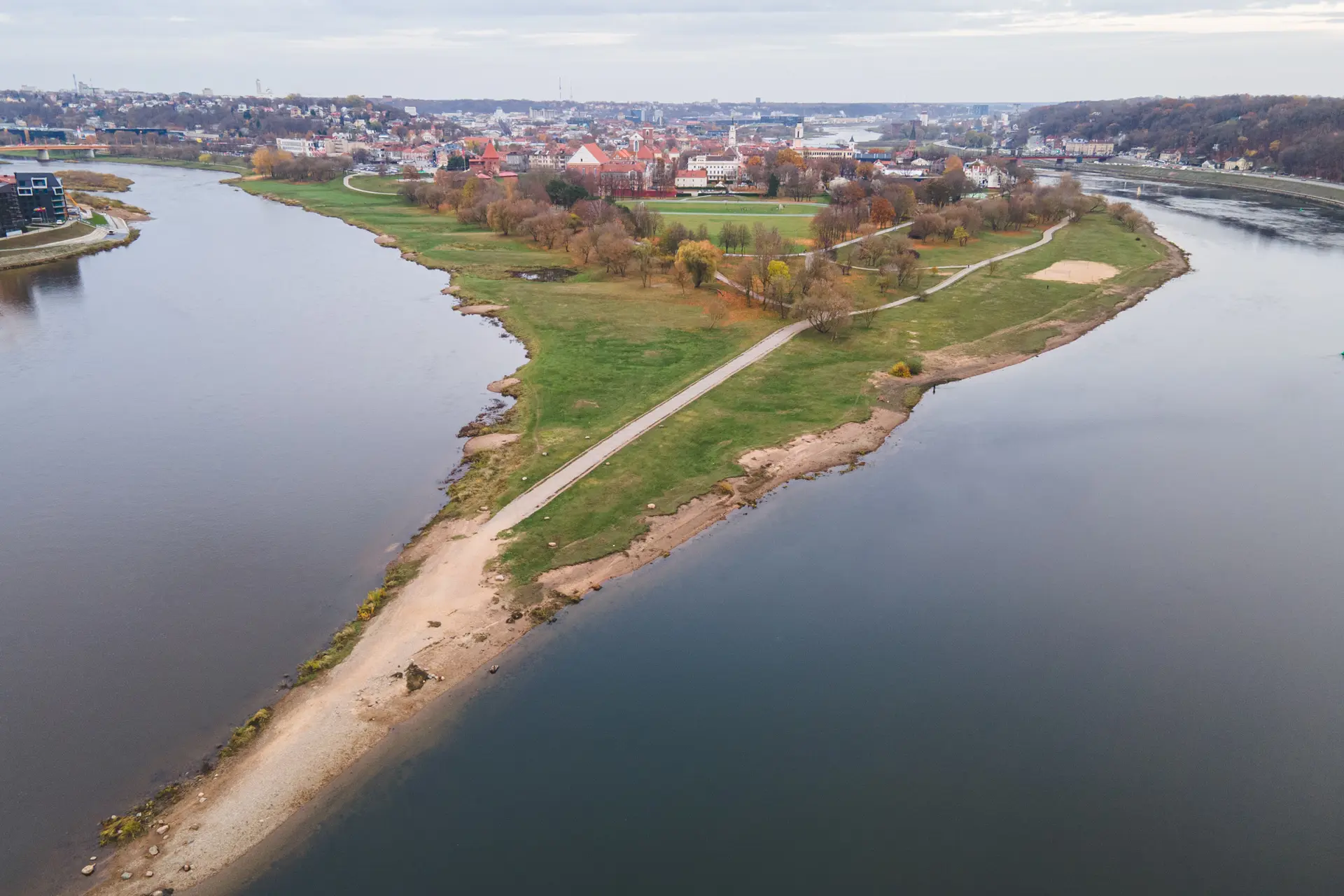 Medžiotojų ir žvejų draugija nepritaria Neries ir Nemuno gilinimui vystant vandens kelią