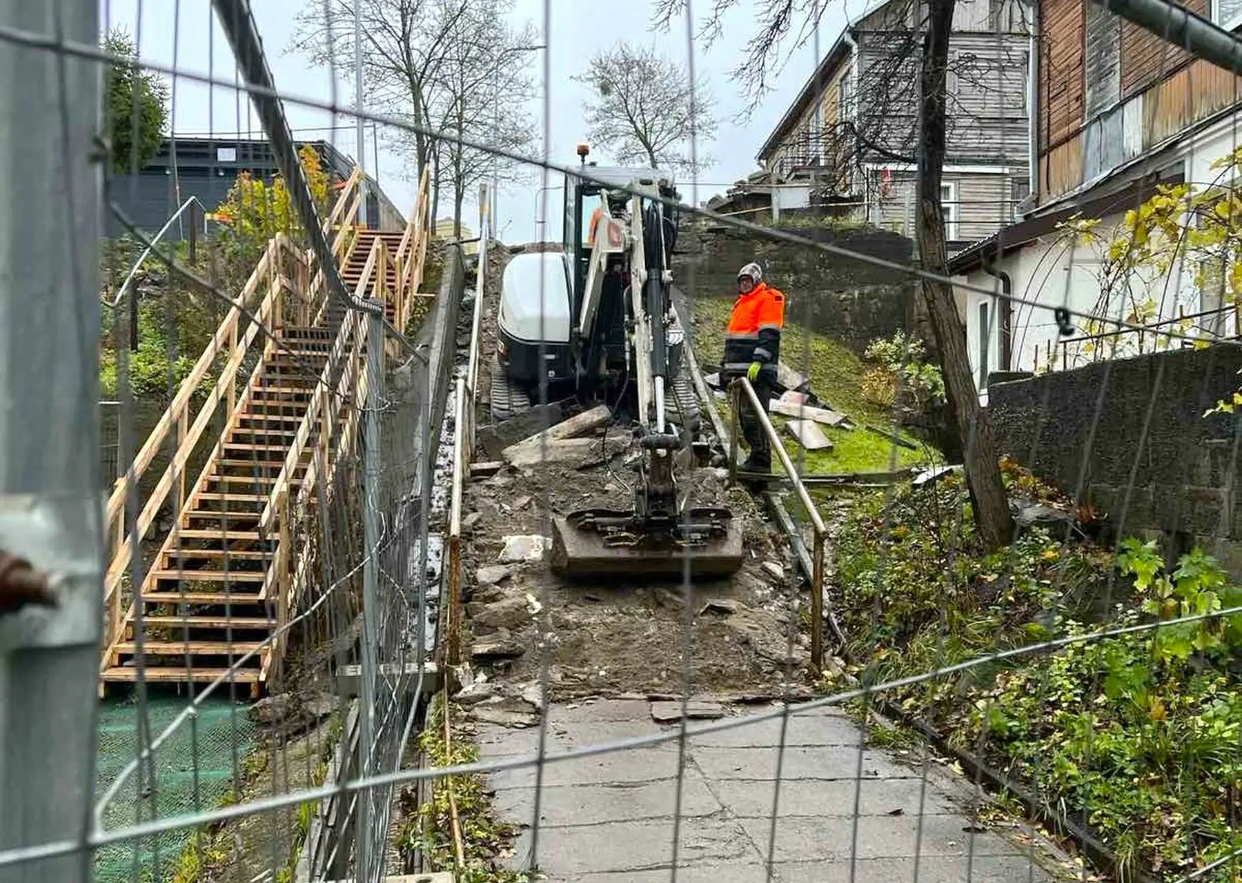 Aušros tako laiptų remontas