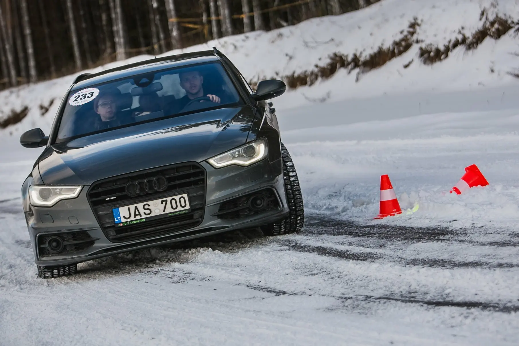 „Tėvas Racing“ mokymai Nemuno žiede