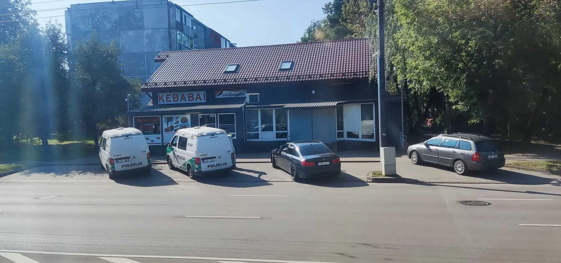 Policija Varnių g. / Skaitytojo nuotr.