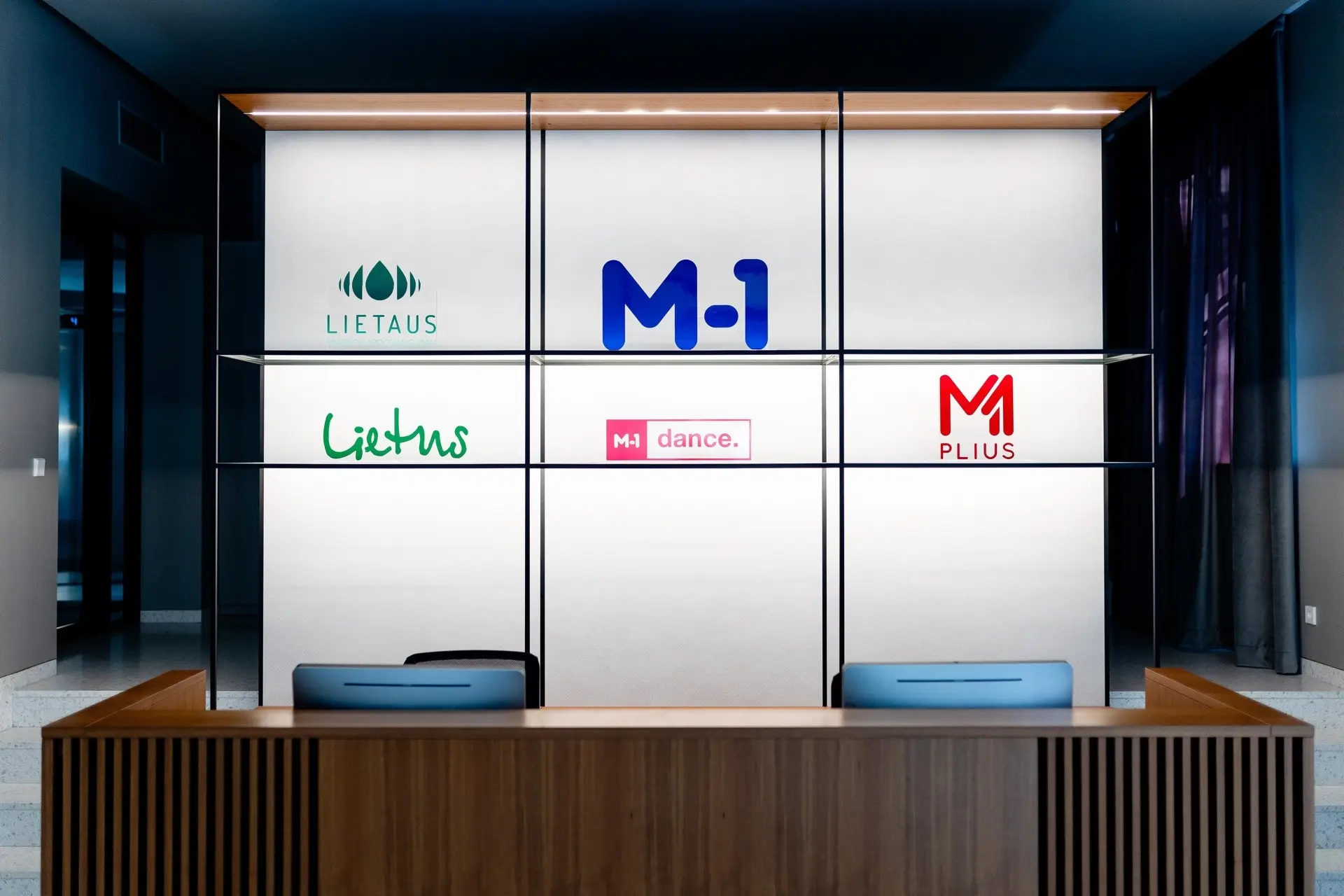 M-1