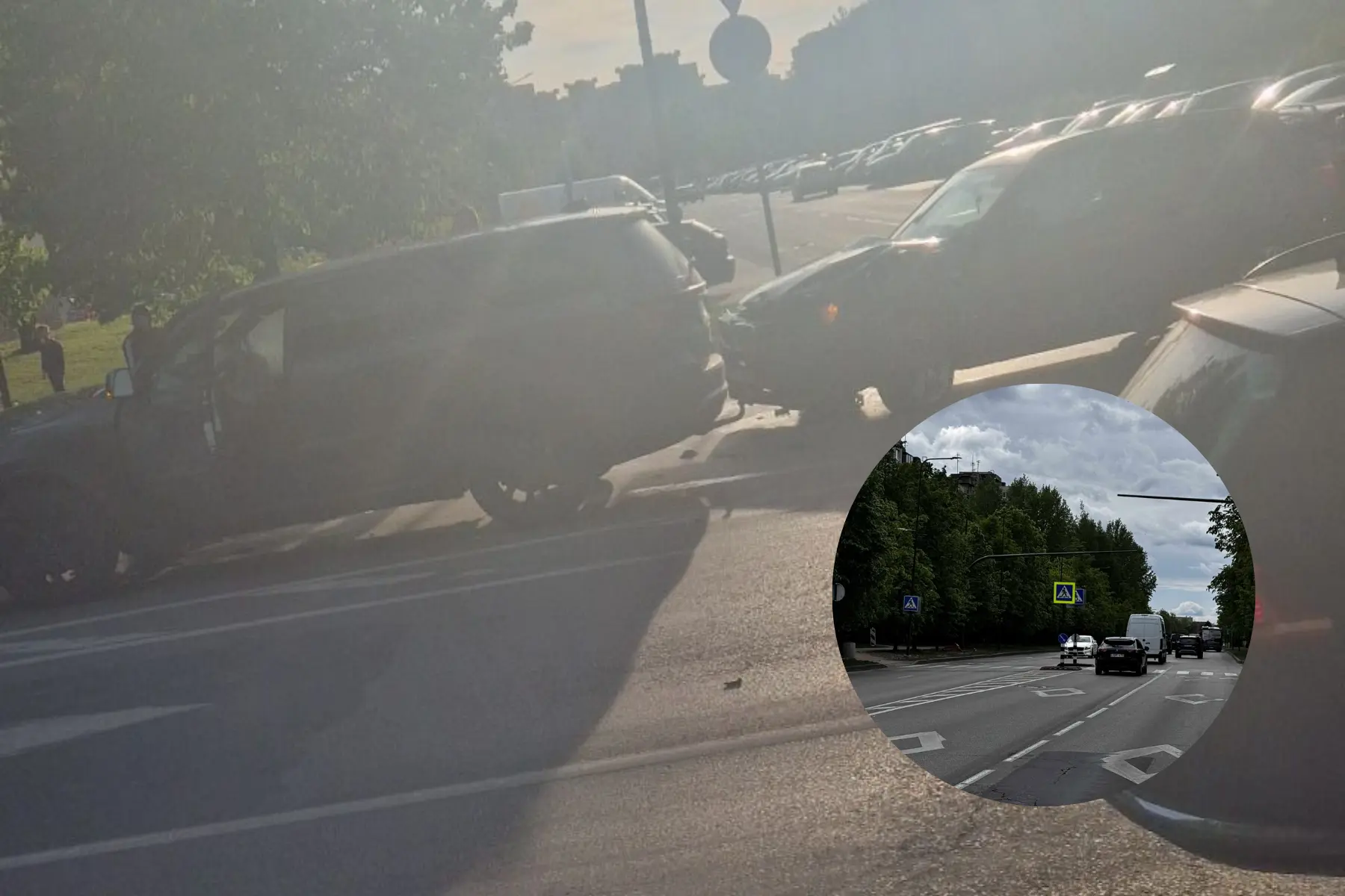 Kol neįrengtas šviesoforas, avaringoje gatvėje toliau daužosi automobiliai