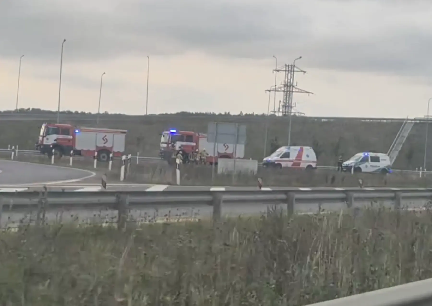 Greta A1 magistralės - tarnybų sujudimas: nuo kelio nulėkė automobilis