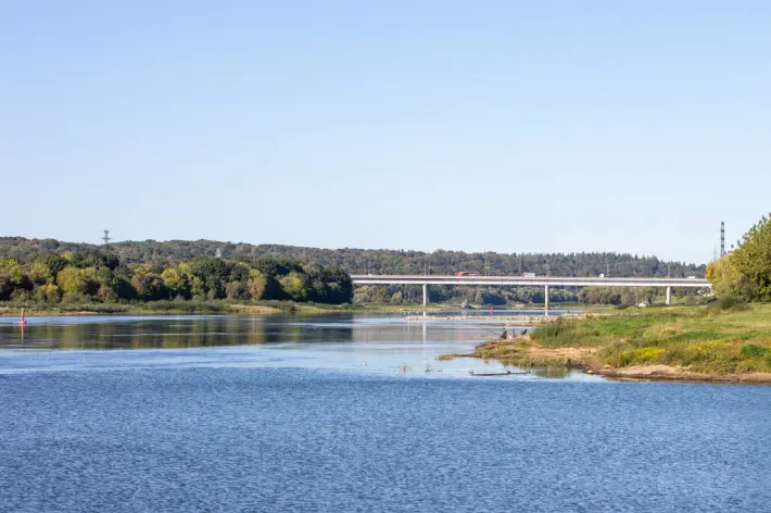 Teisėsauga pradėjo ikiteisminį tyrimą dėl gilinant Nemuną suformuoto pylimo