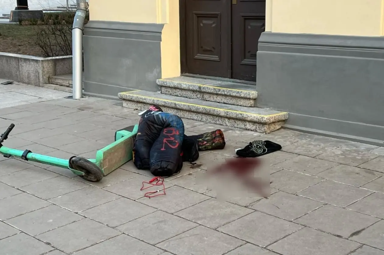 Kauno centre rado nuvirtusį paspirtuką ir kraujo dėmę šalia jo – nukentėjusiojo ieškojo policija