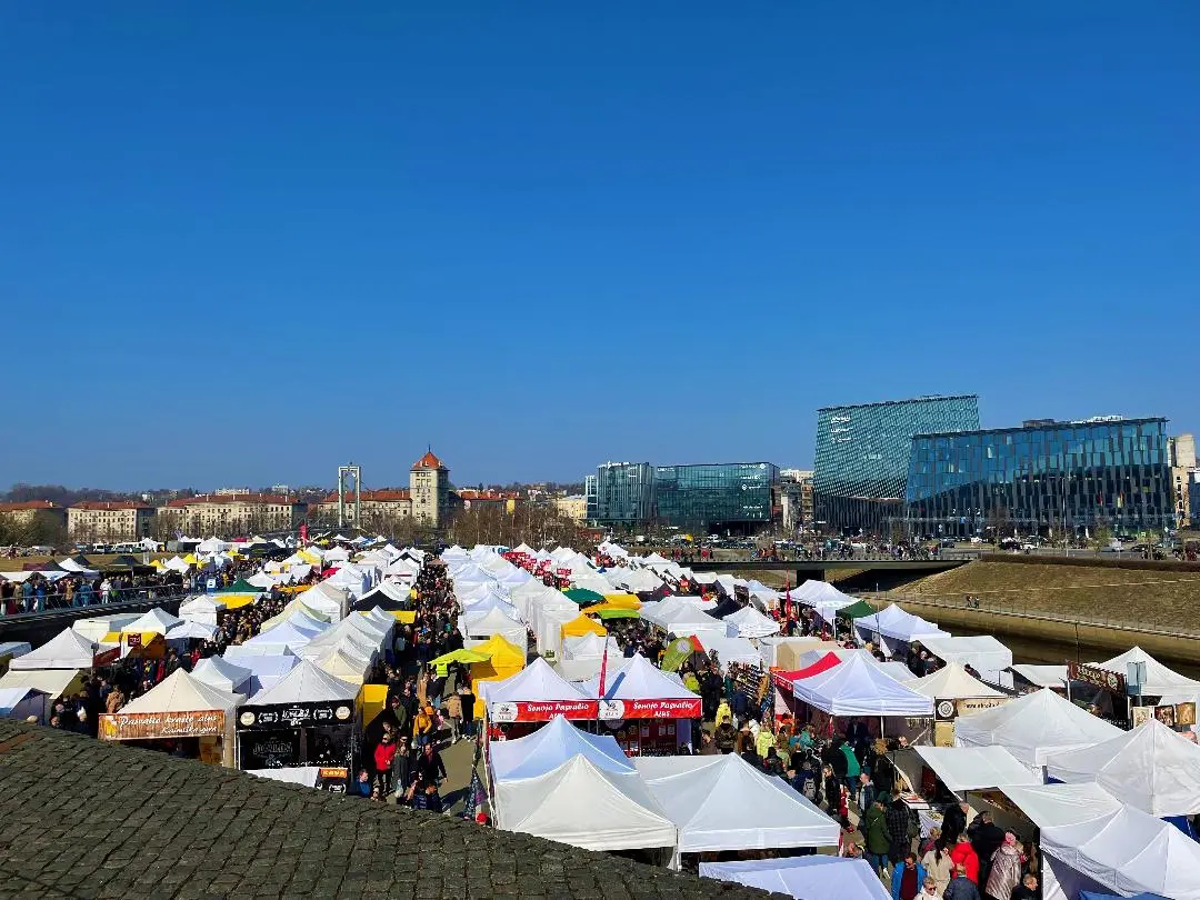 Kaune prie „Žalgirio“ arenos vėl šurmuliuos Kaziuko mugė