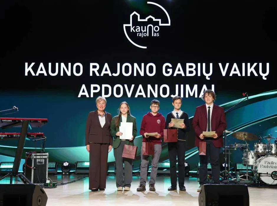 Kauno rajono gabių vaikų apdovanojimai / KRS nuotr.