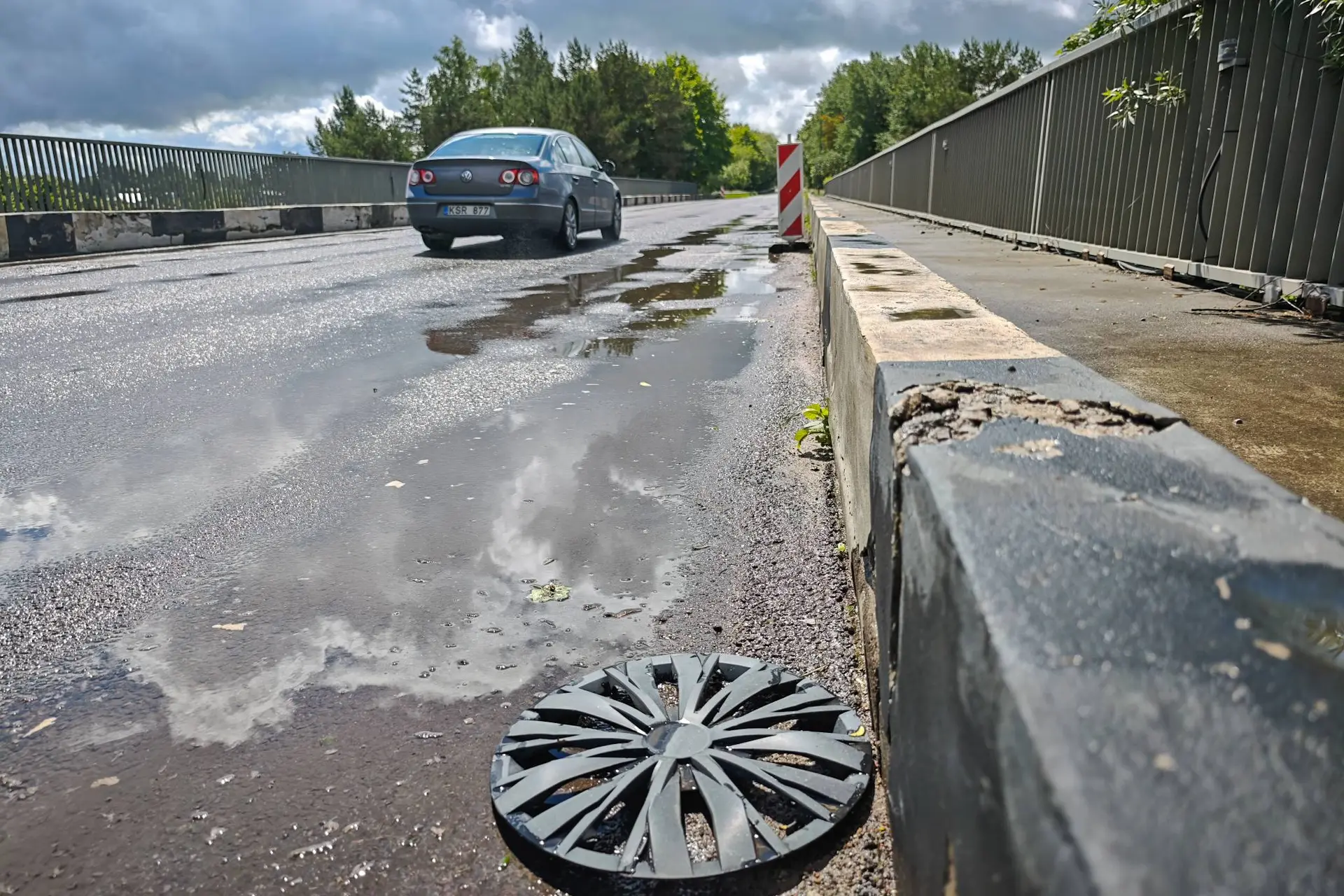 Dar vieni eismo trikdžiai: netoli Kauno HE tilto remontuos ir viaduką (foto)
