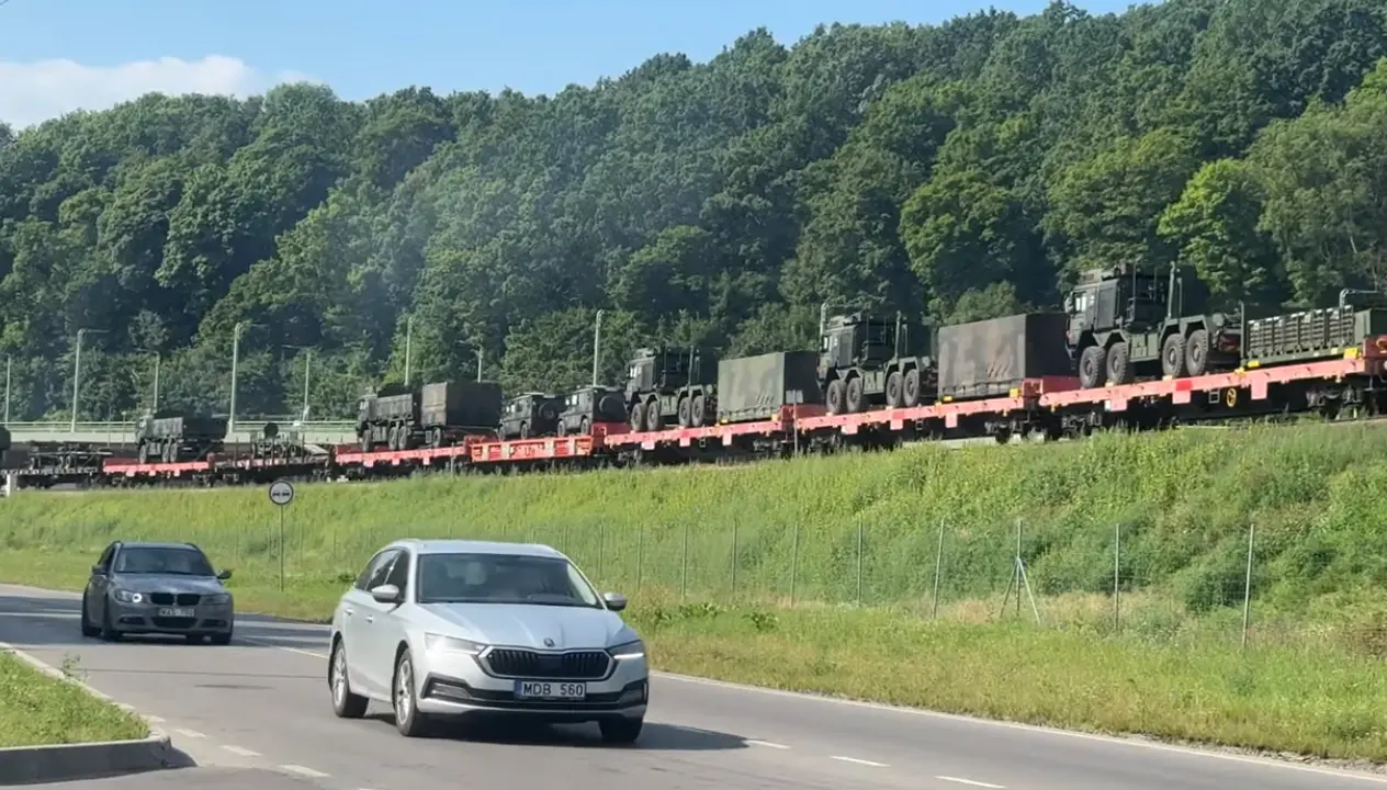 Karinė technika / Stop kadro nuotr.