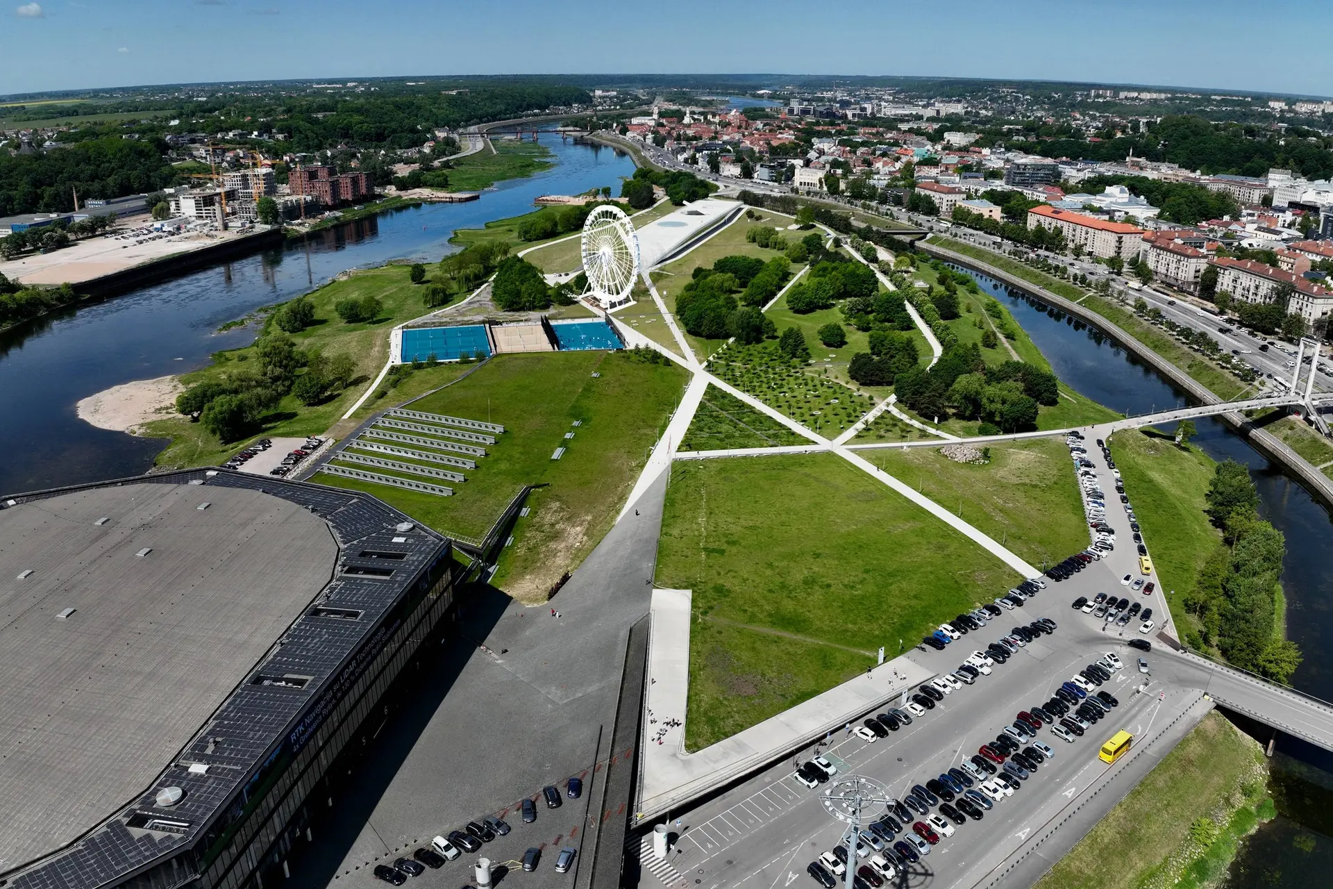 Nemuno saloje statomas apžvalgos ratas / Kauno miesto savivaldybės vizualizacija