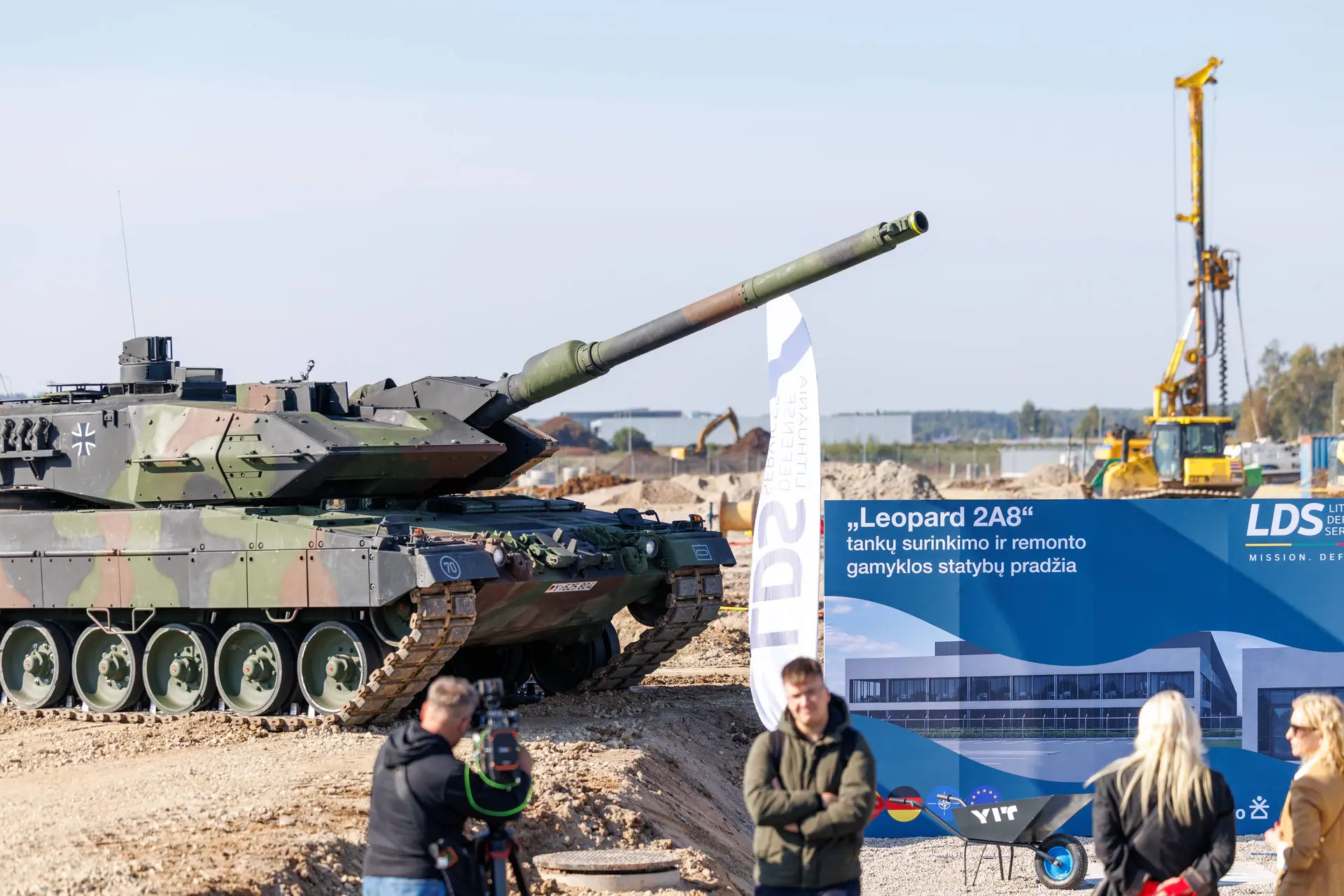 „Leopard 2A8“ gamyklos statybų pradžia Kauno LEZ