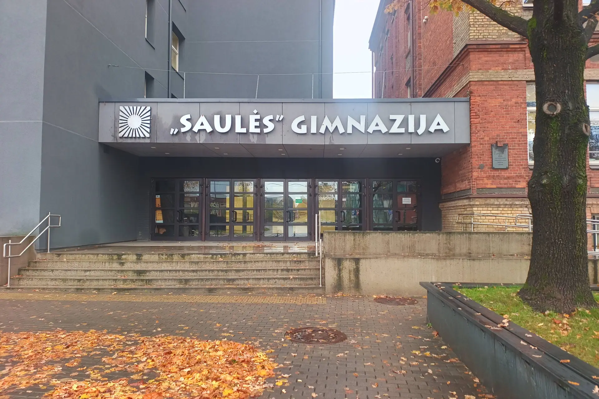 „Saulės“ gimnazija / A. Znamerovskio nuotr.