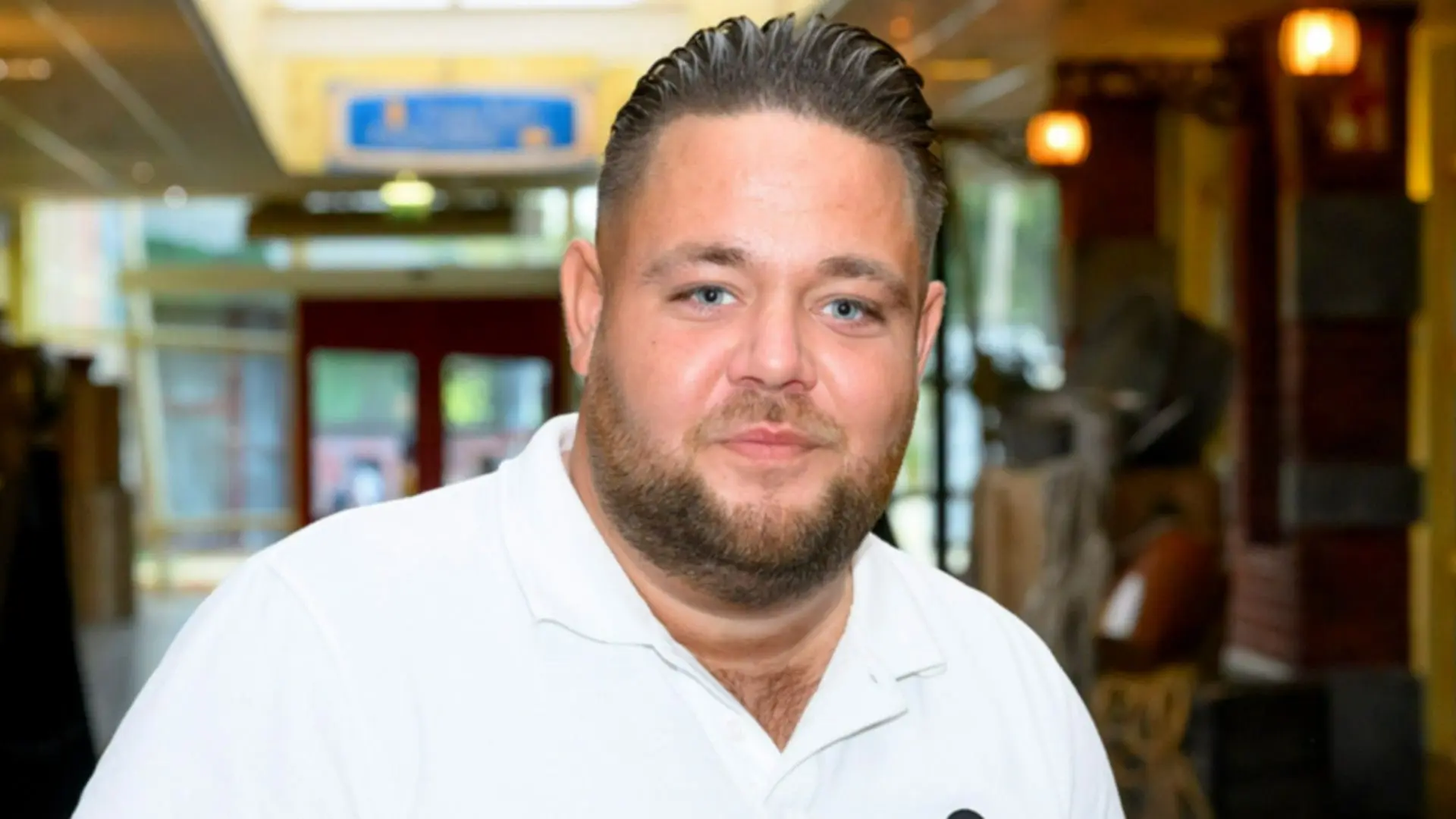 Familie onthult: Mark Gillis lag naast zijn eigen moeder op de IC