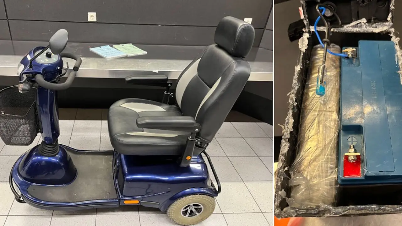 Douane ontdekt op Schiphol 2 kilo cocaïne verstopt in scootmobiel