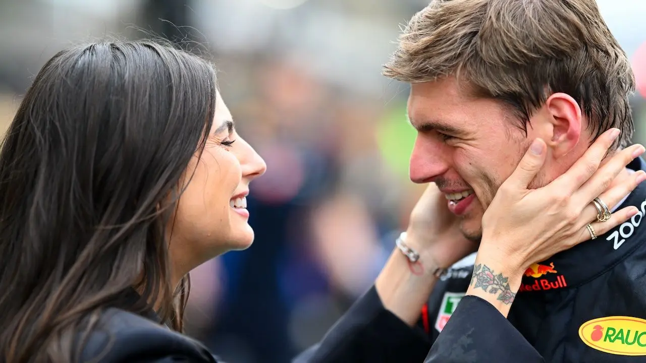 Max Verstappen reageert voor het eerst op het heugelijke babynieuws