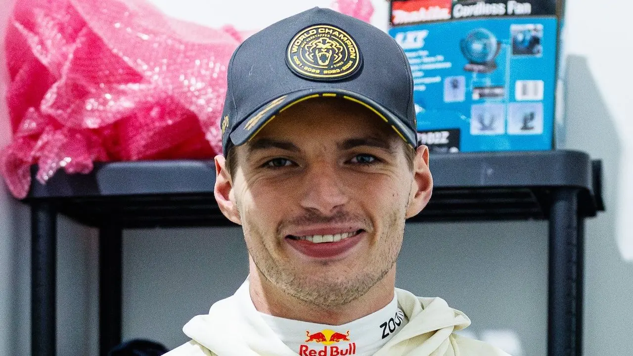 Max Verstappen hakt eindelijk knoop door over toekomst bij Red Bull Racing