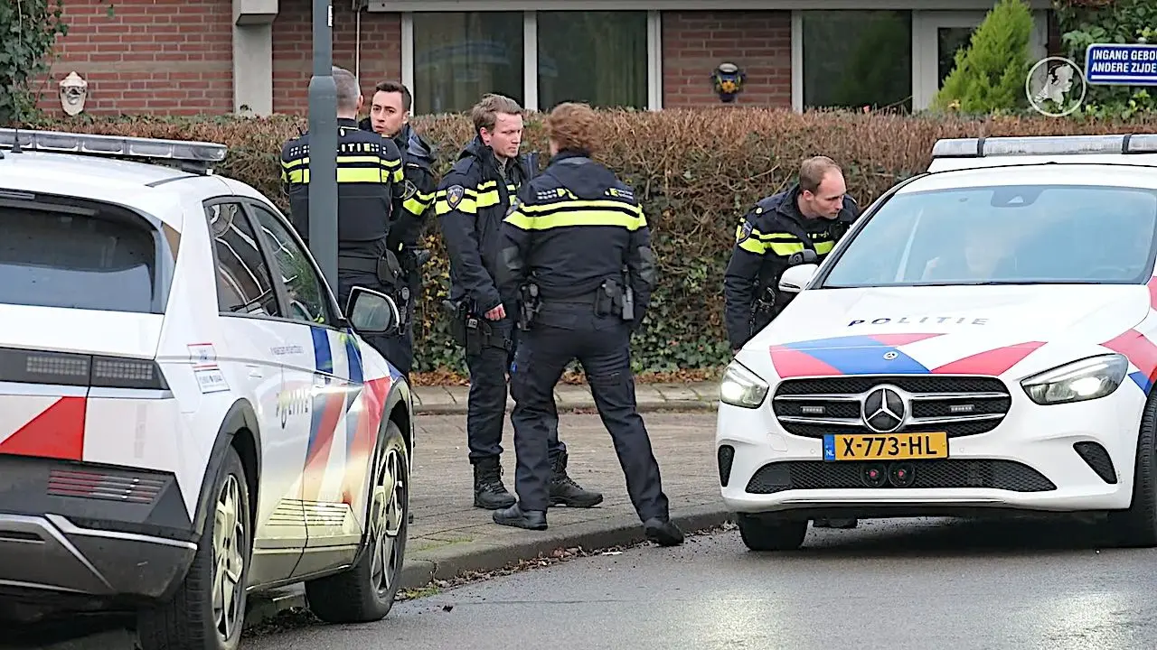 Twee agenten gewond na heftige achtervolging met meisje (17) in Culemborg