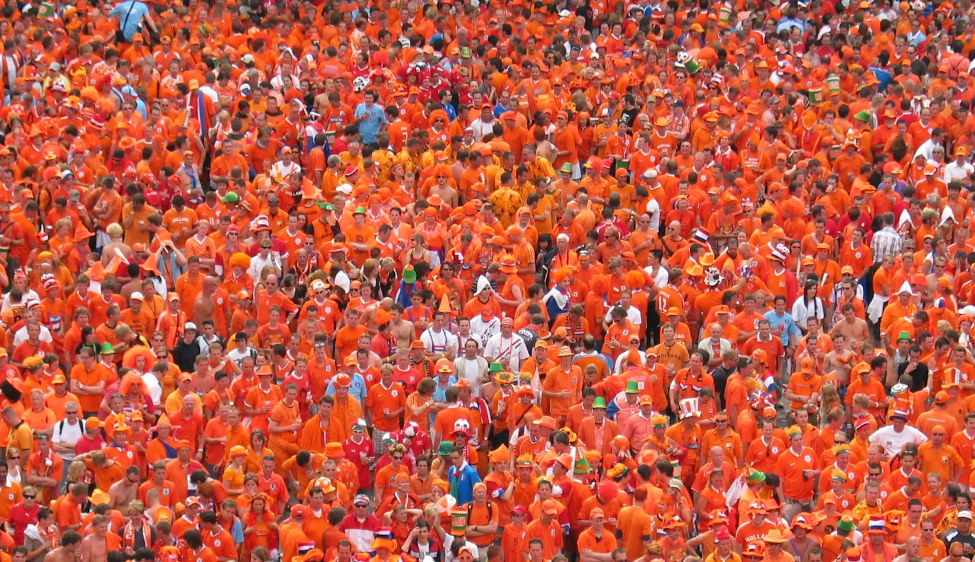 2654dutch 2d00 fans1