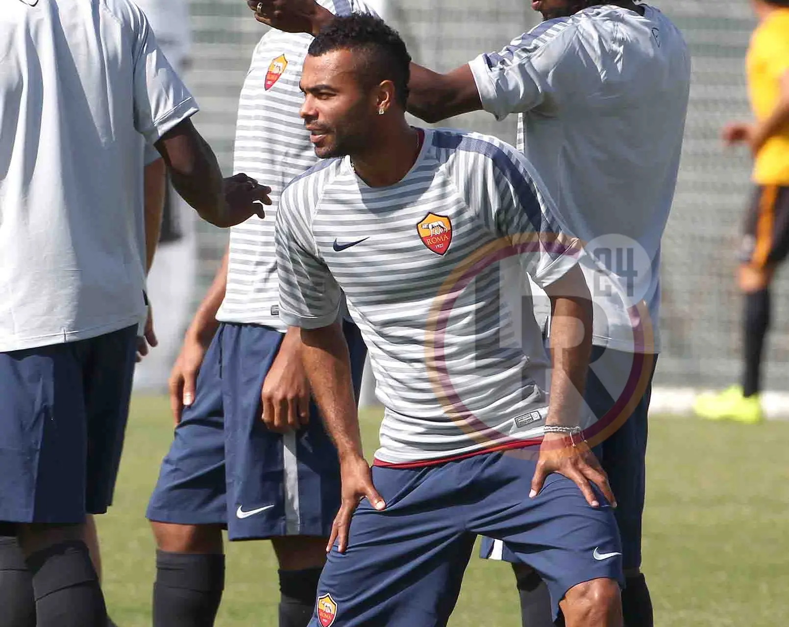 ashley cole maglia champions