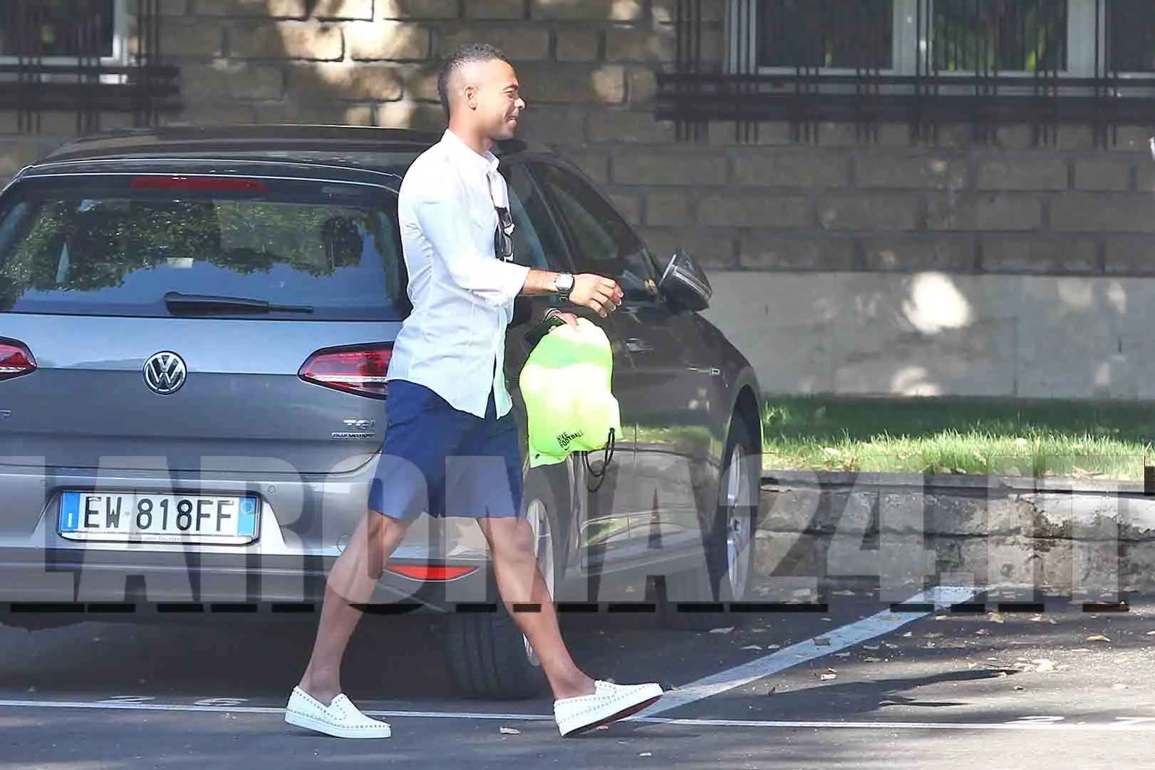 ashley cole tutta figura ritiro trigoria lr24