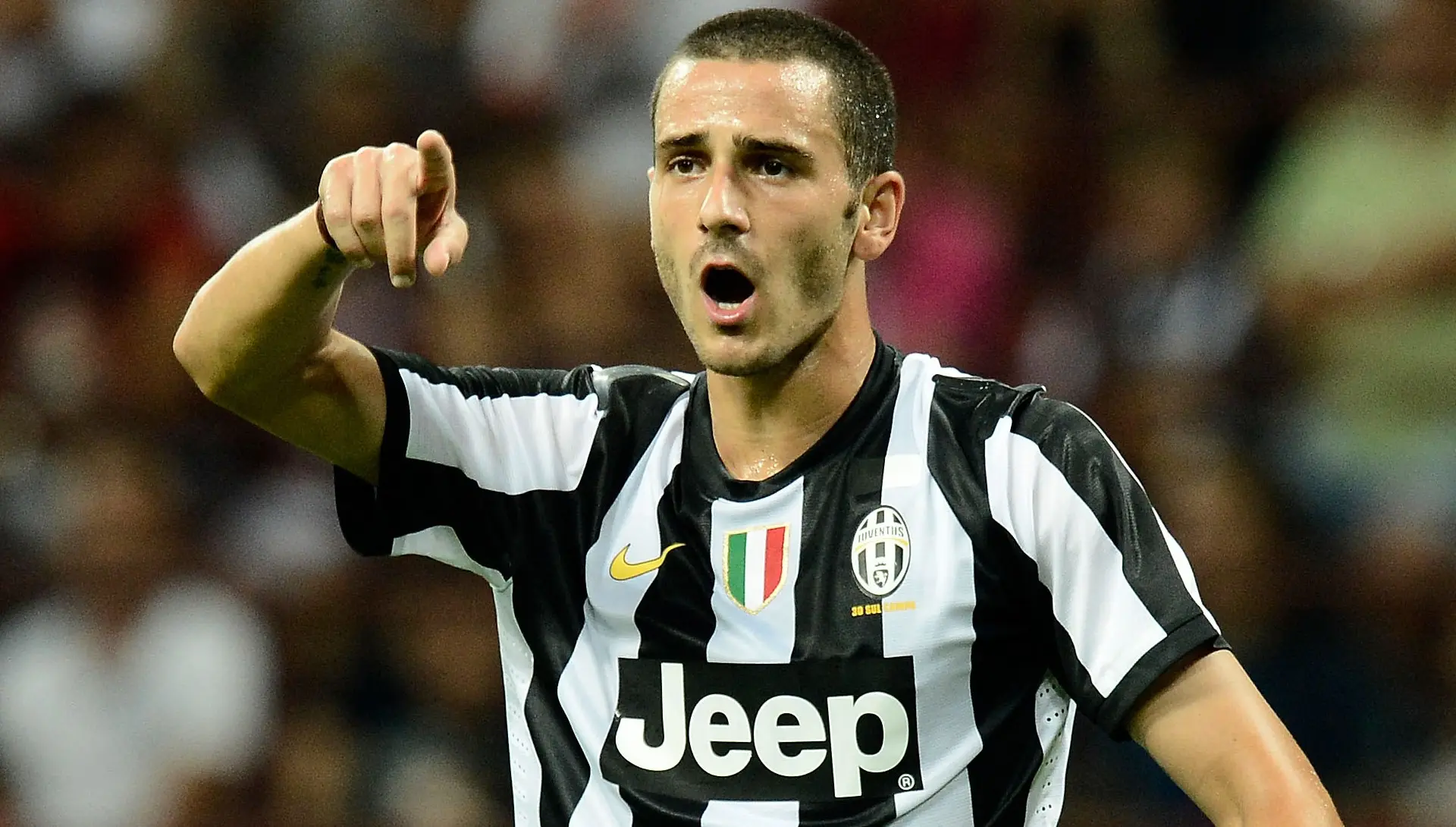bonucci bocca aperta indica