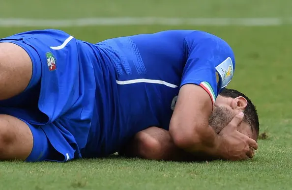 chiellini a terra