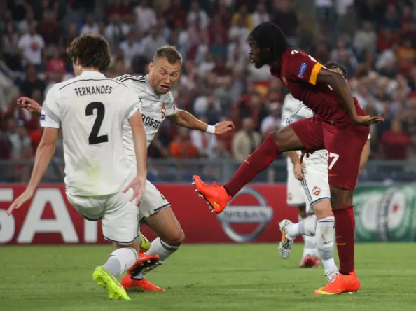 gervinho tira roma cska 180914