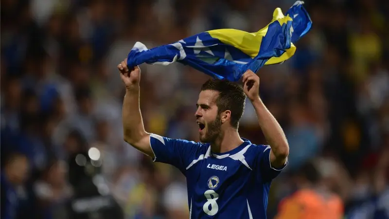 miralem pjanic bosnia
